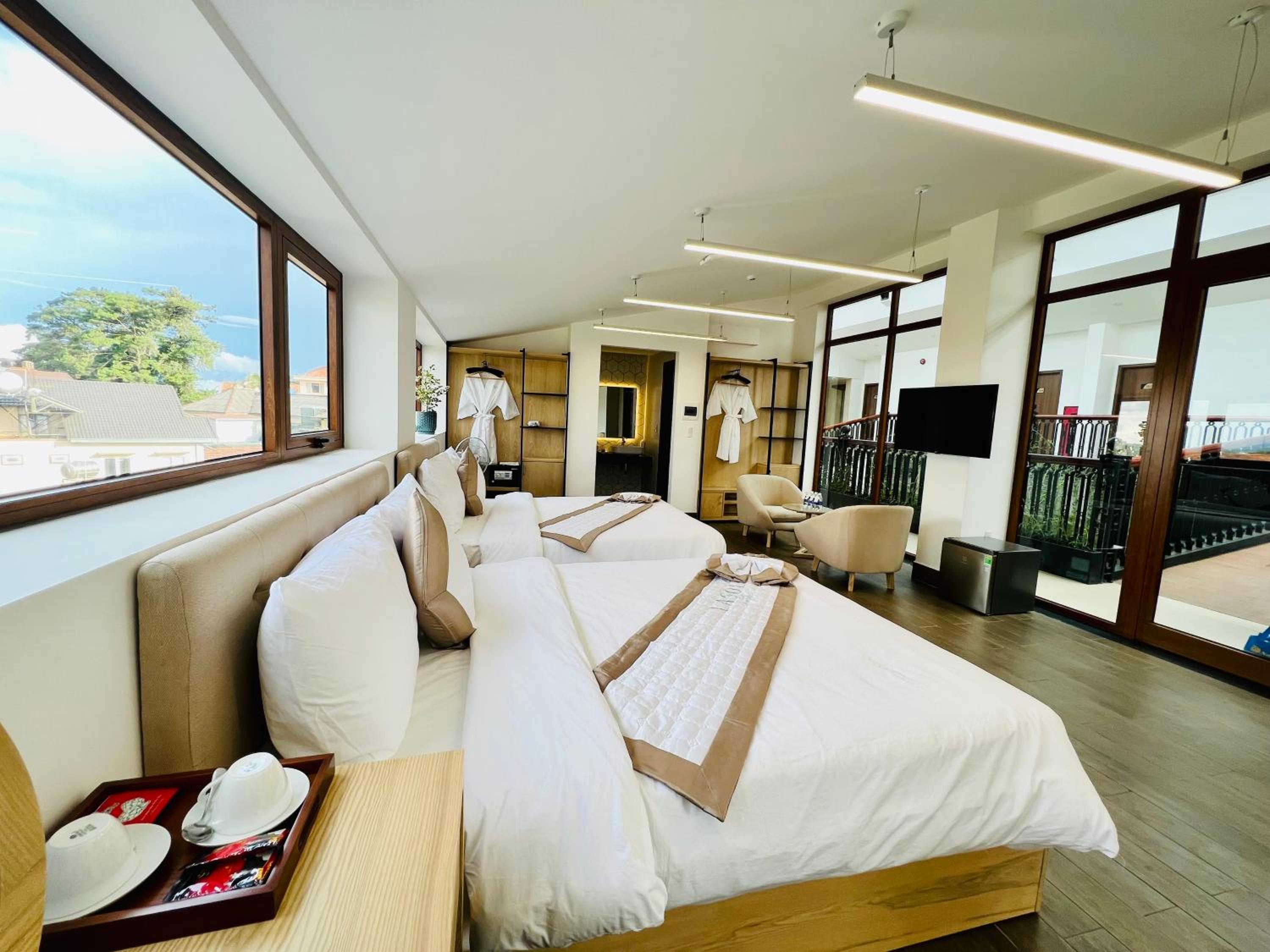 Family Suite - Photo 10