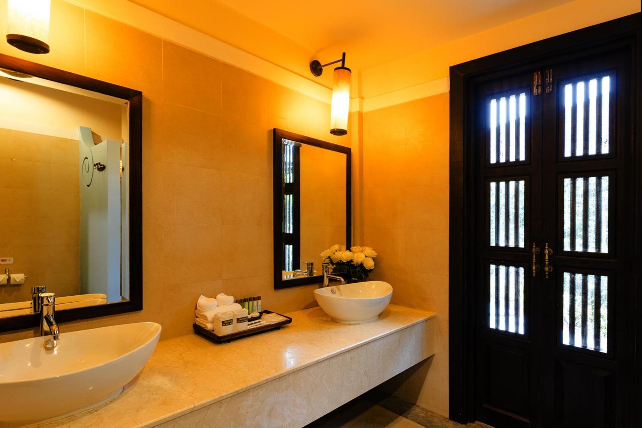 Beach Front Pool Villa - Photo 12