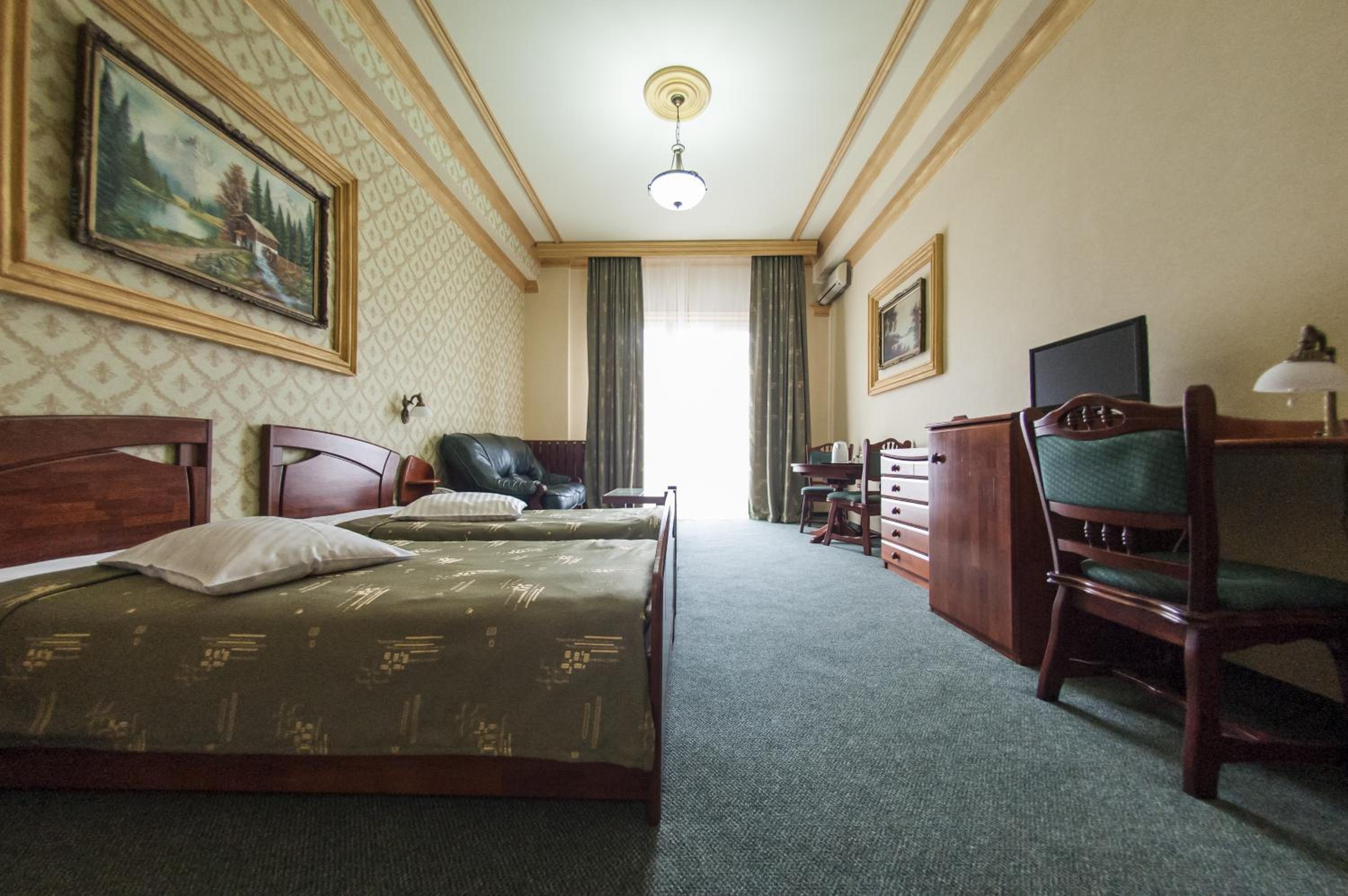 Twin Suite - Photo 8