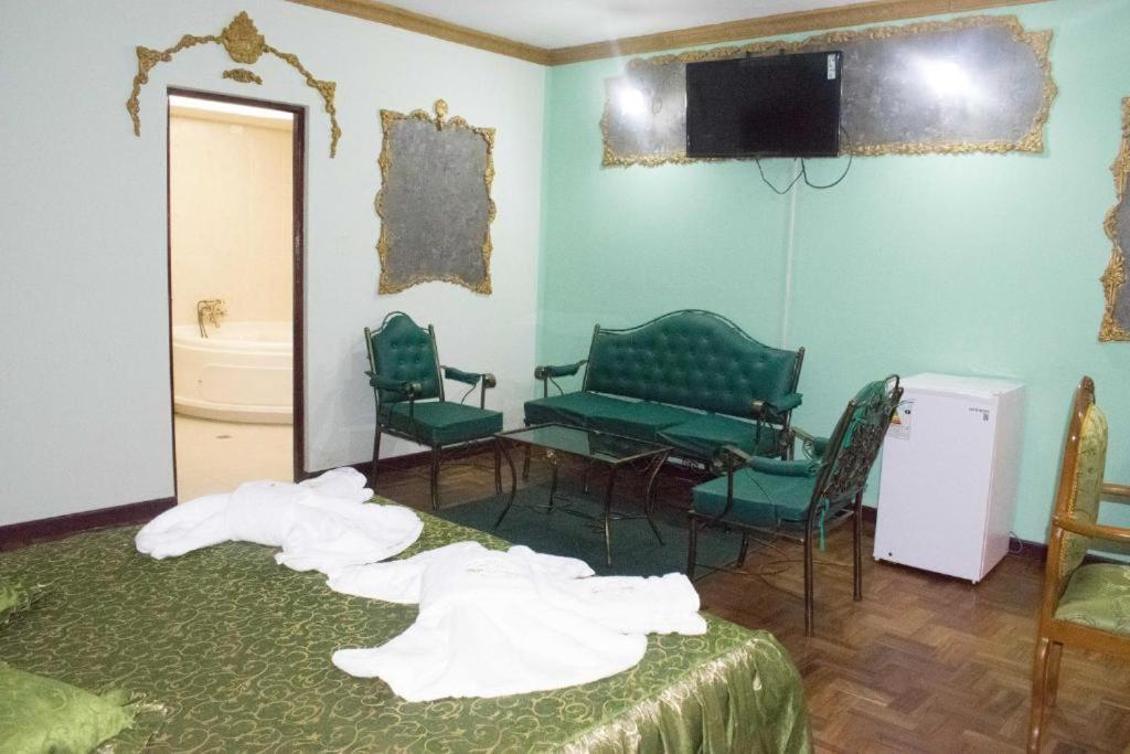 Standard Suite