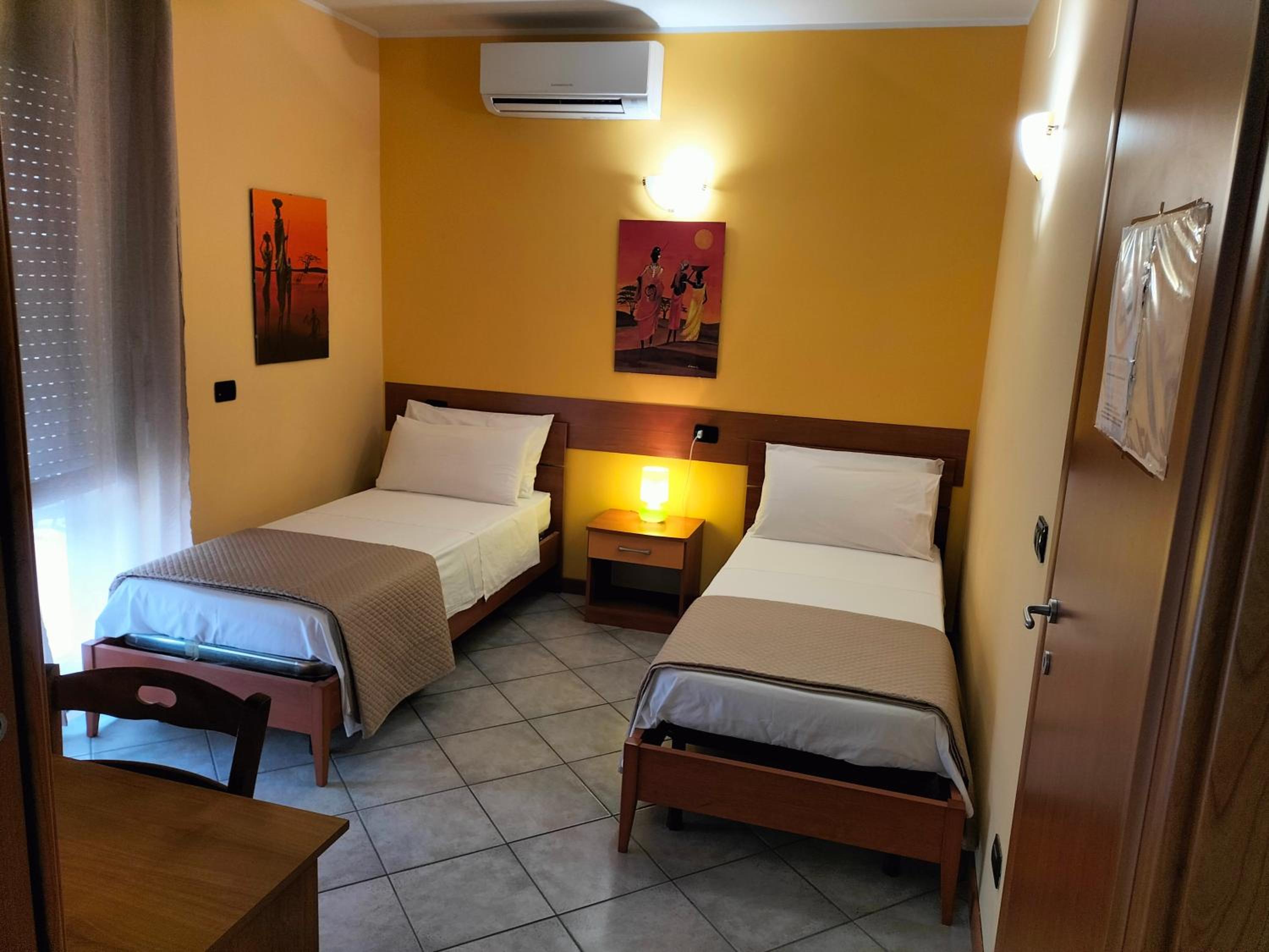 Twin Room photo 2