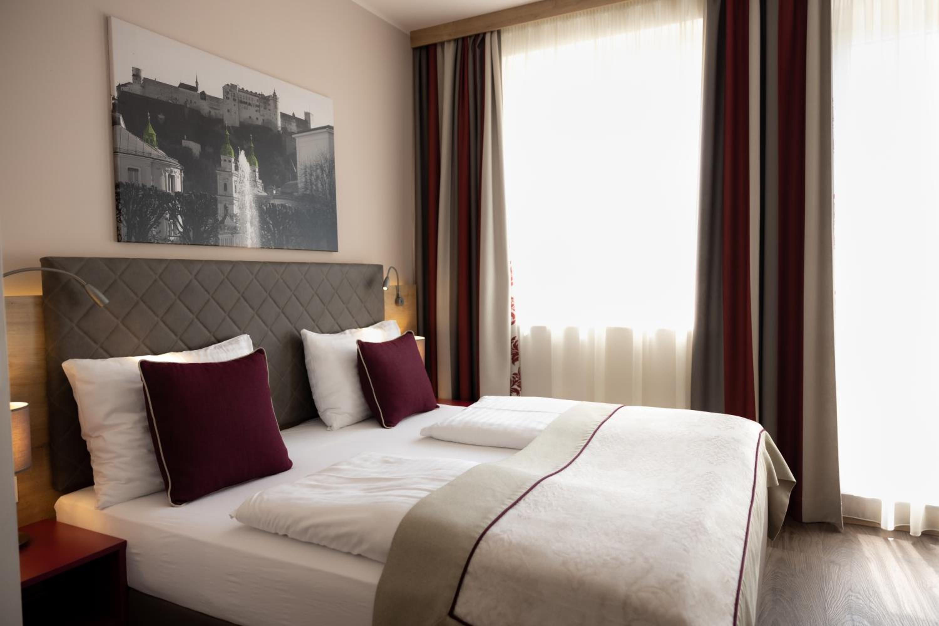 Comfort Double Room with Balcony, photo 7