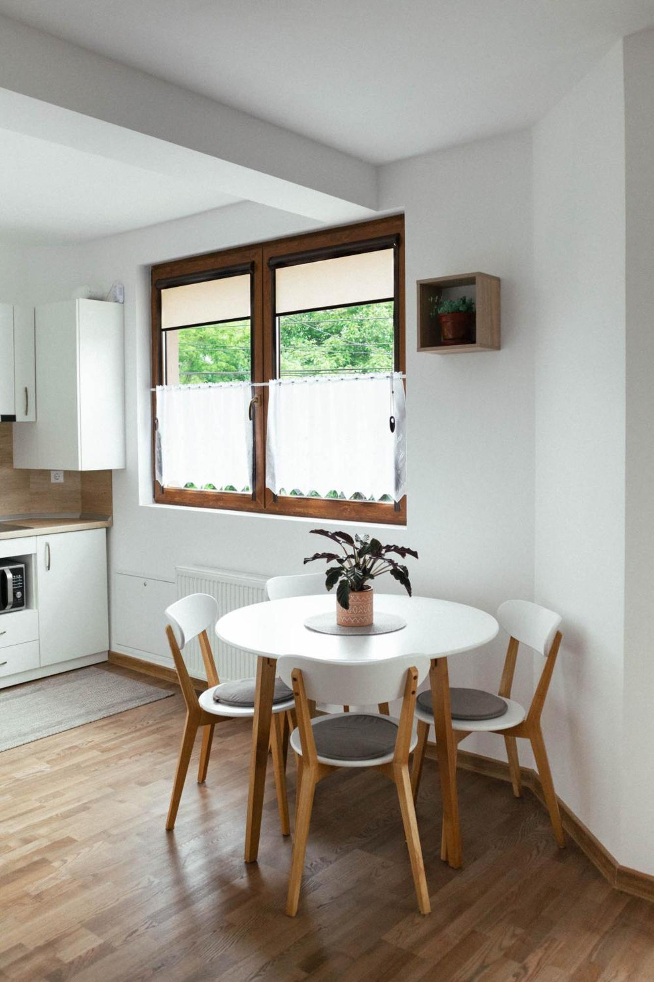 One-Bedroom Apartment - Photo 9