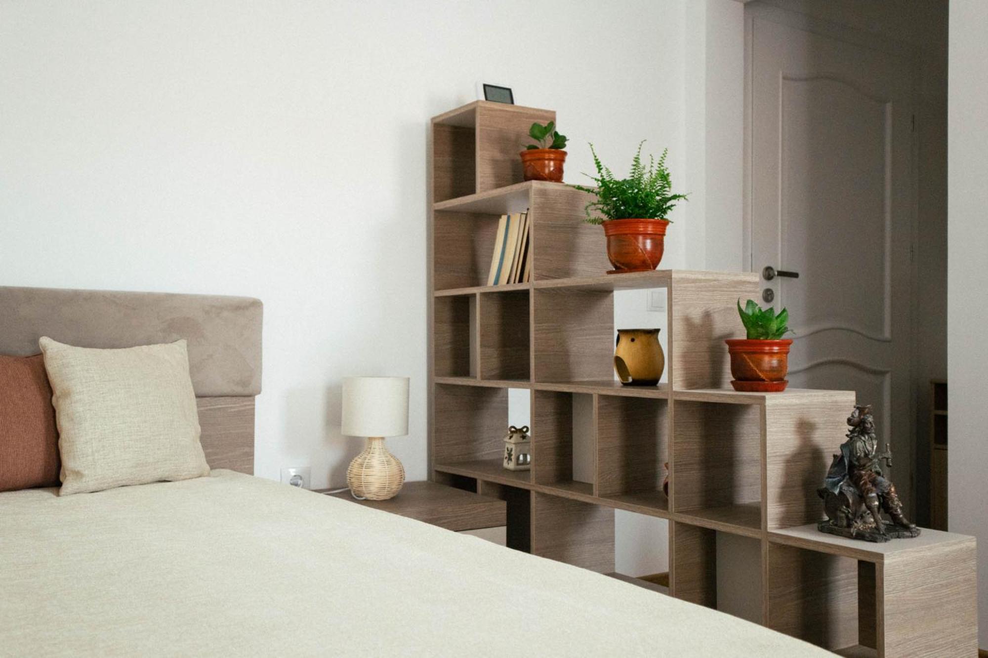 One-Bedroom Apartment - Photo 1