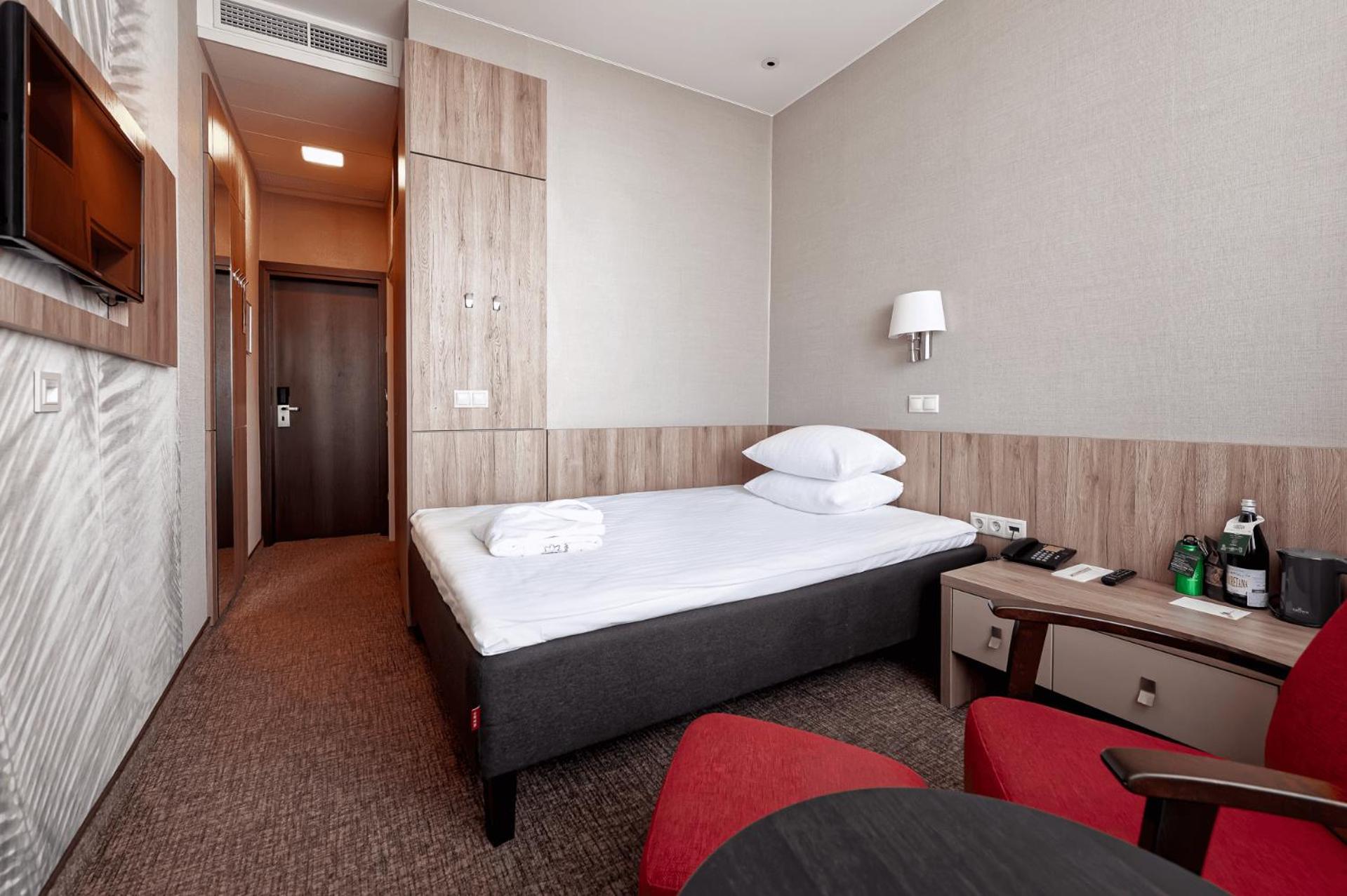 Single Room With Balcony