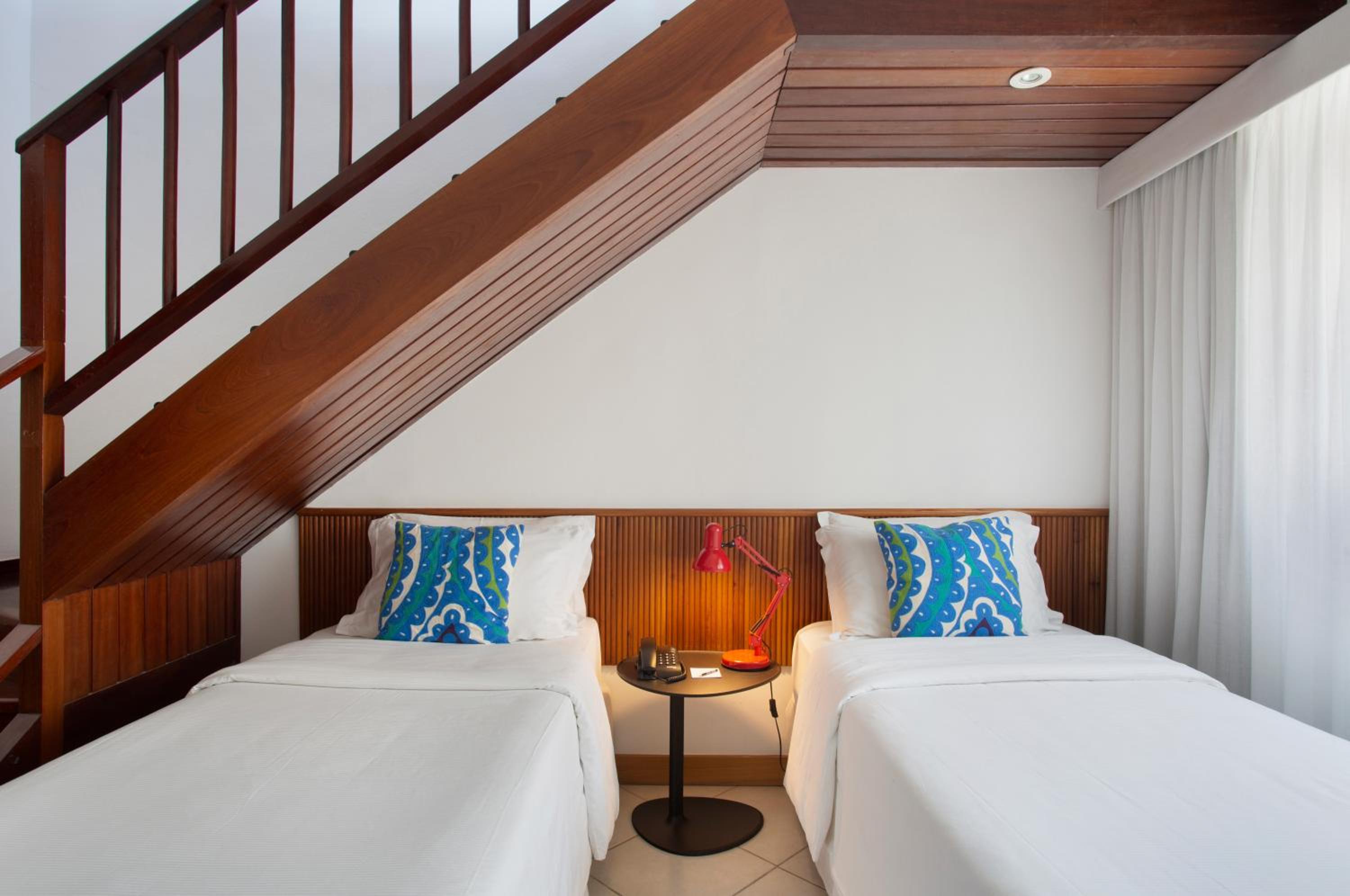 Duplex Suite - Photo 4