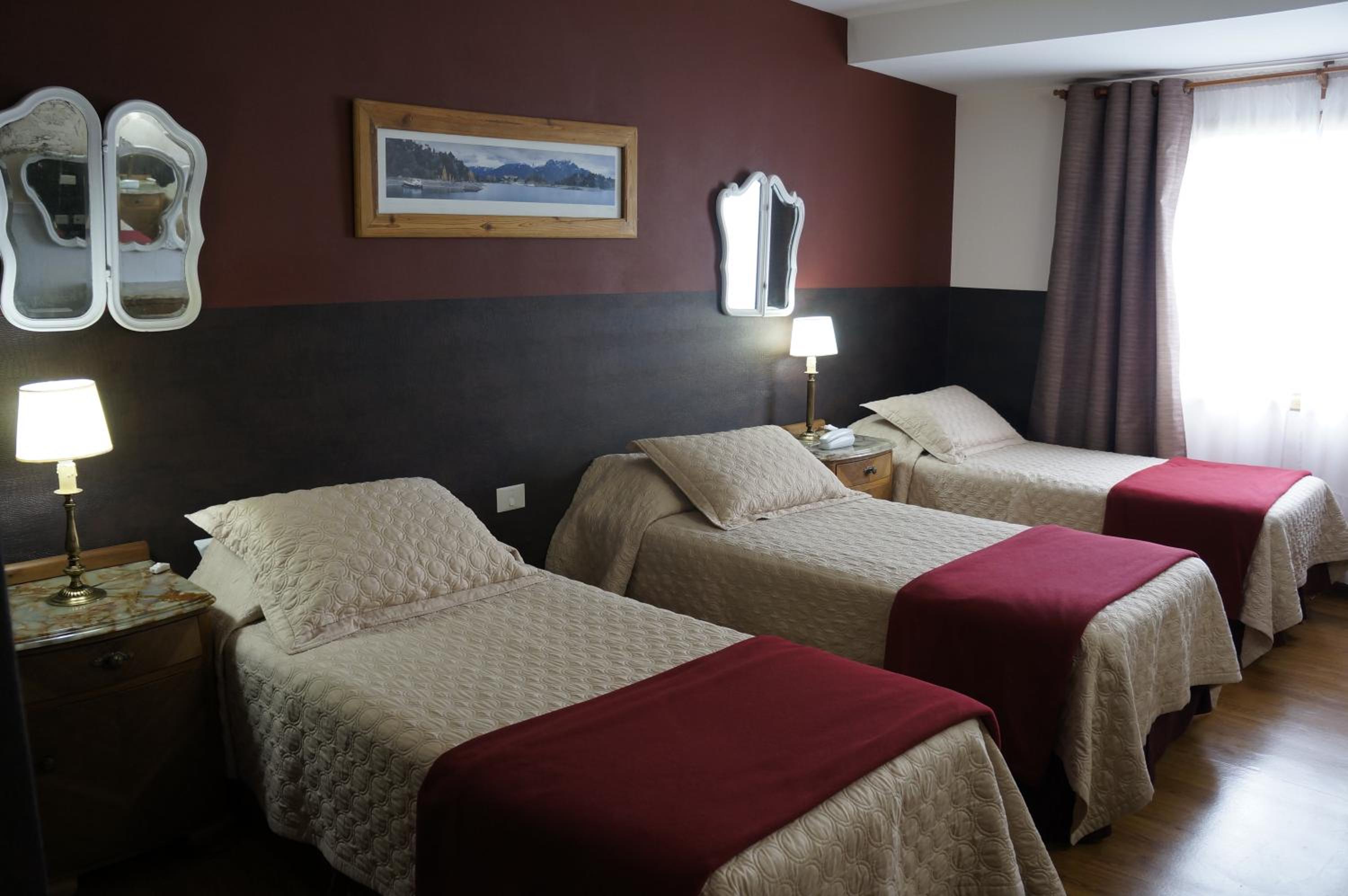 Superior Triple Room photo 3