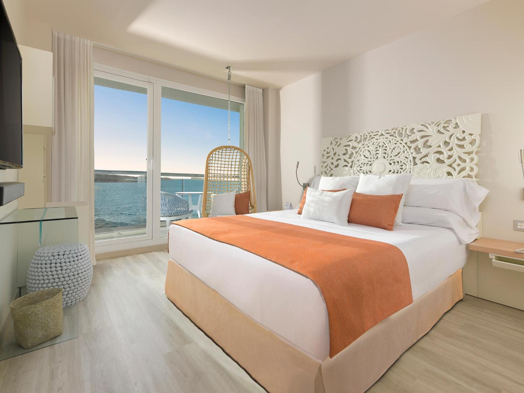 Habitación Doble o Twin Deluxe con Vista lateral al Mar The One Make It Happen