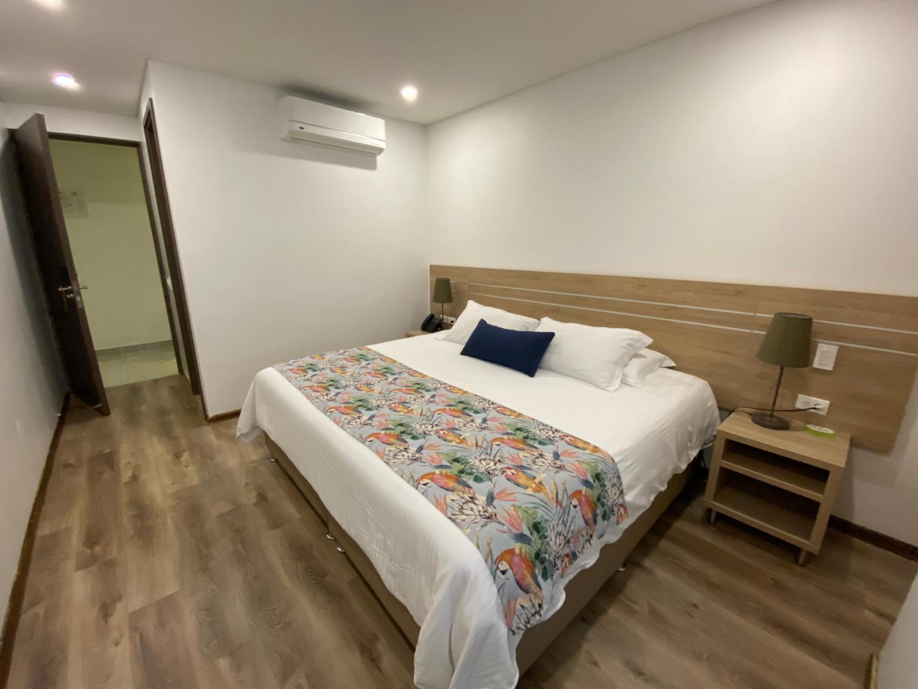 Double Room - Photo 6