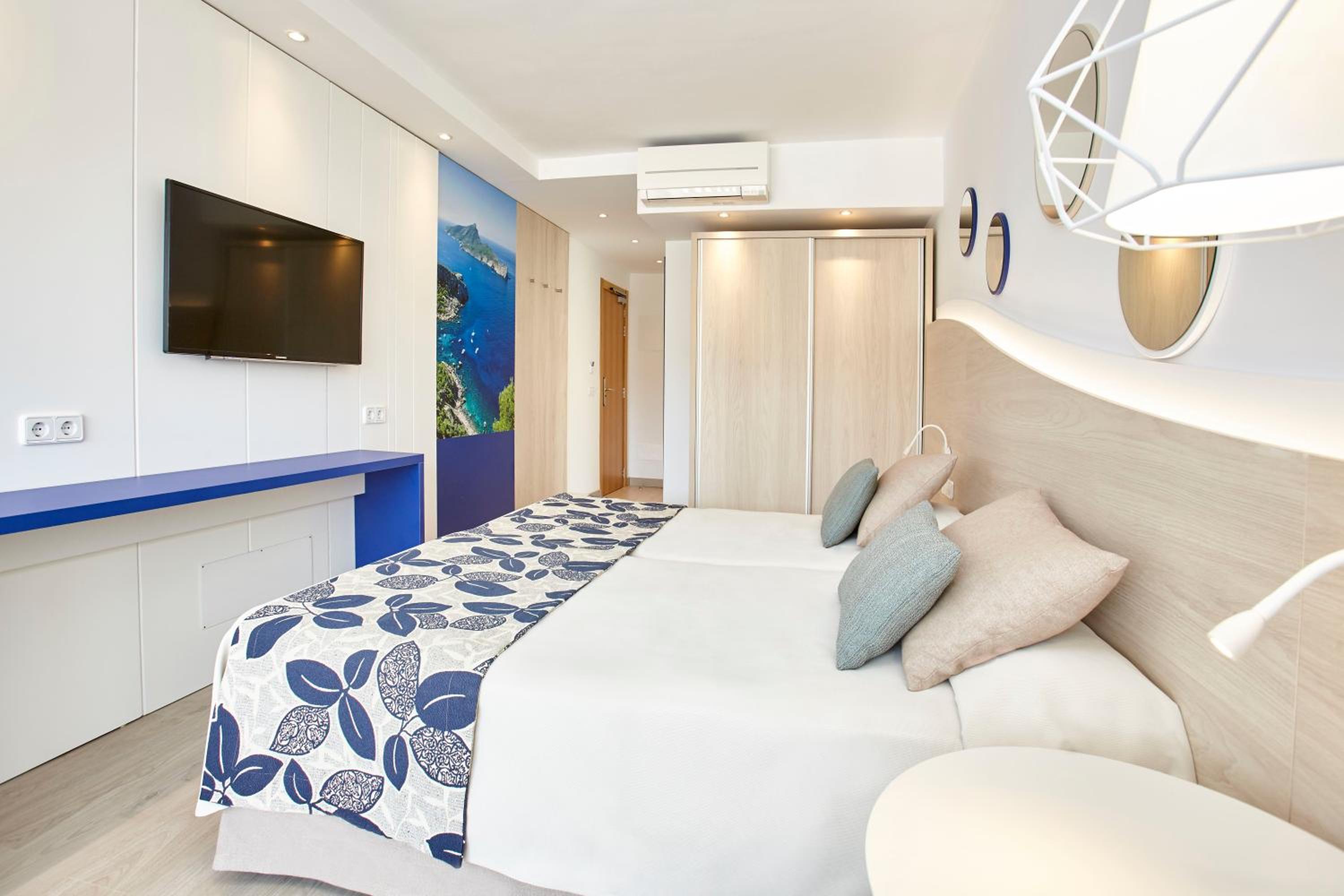 Standard Double Room - Photo 3