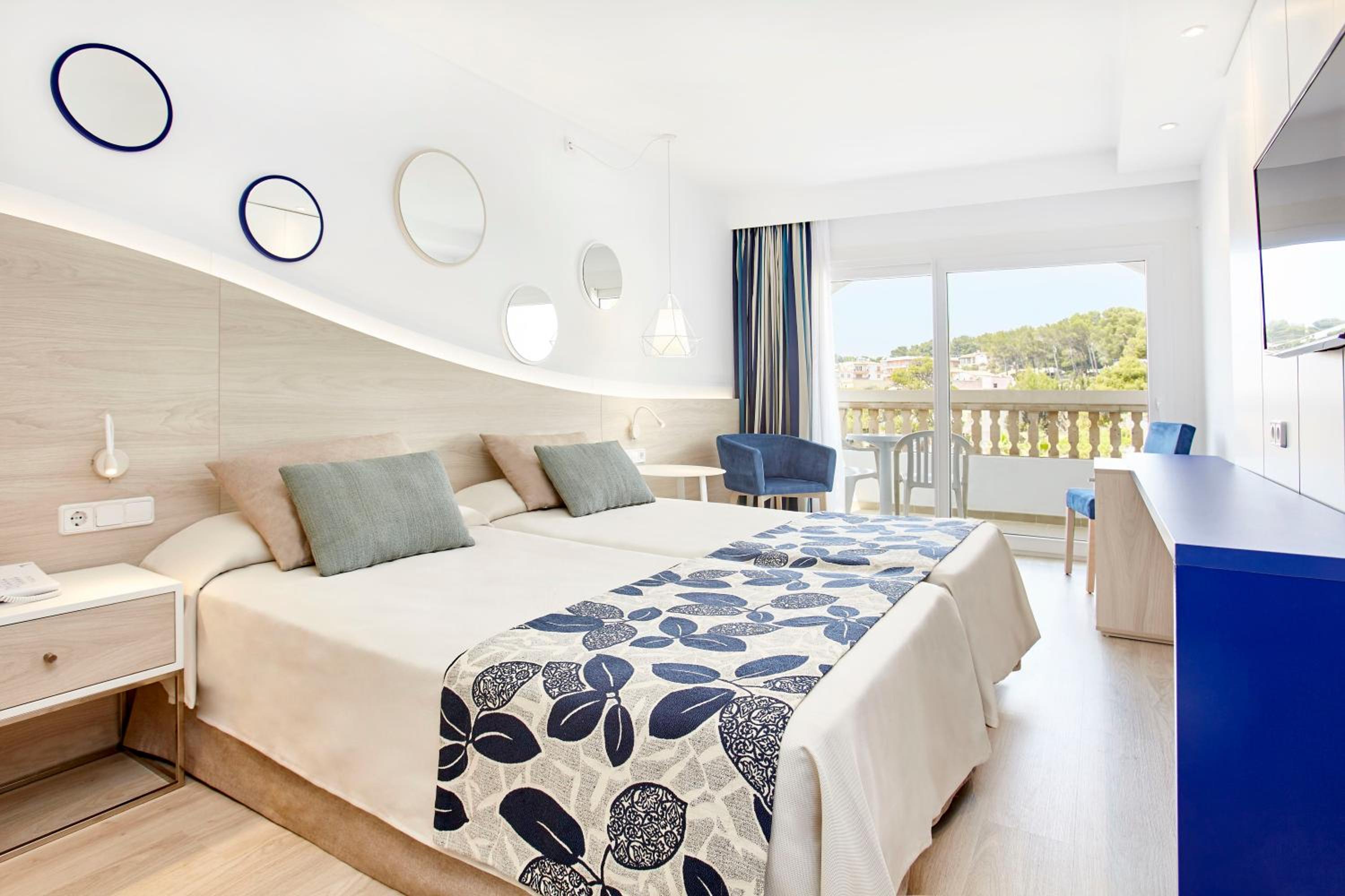 Standard Double Room - Photo 1