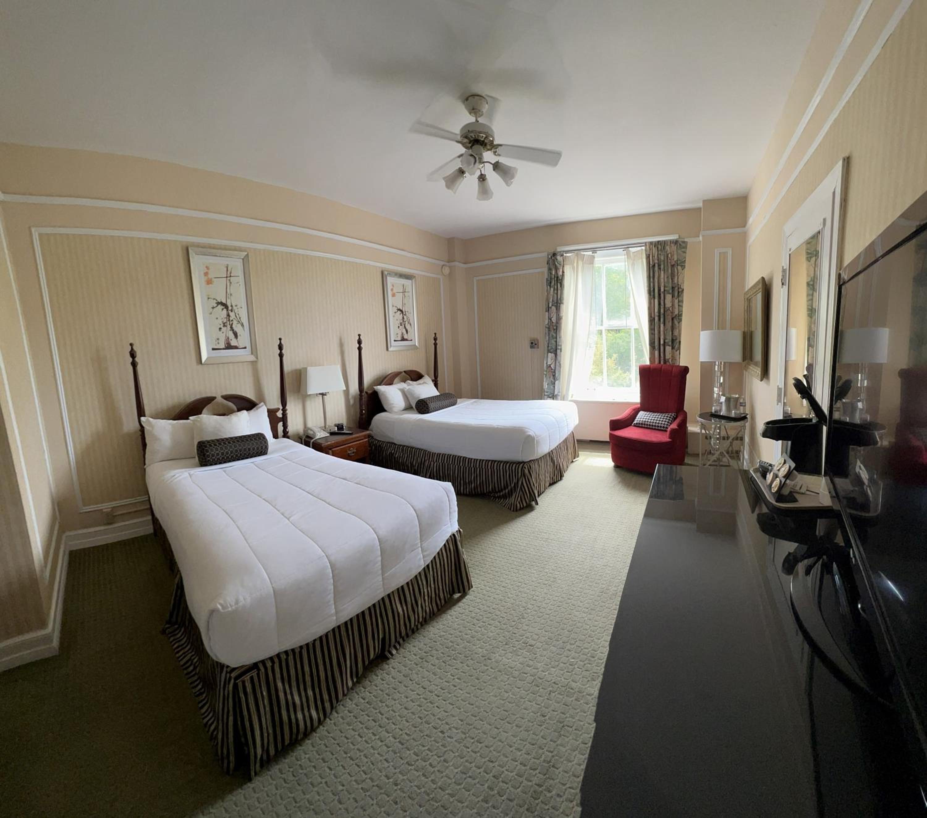 Standard Double Room - Photo 5