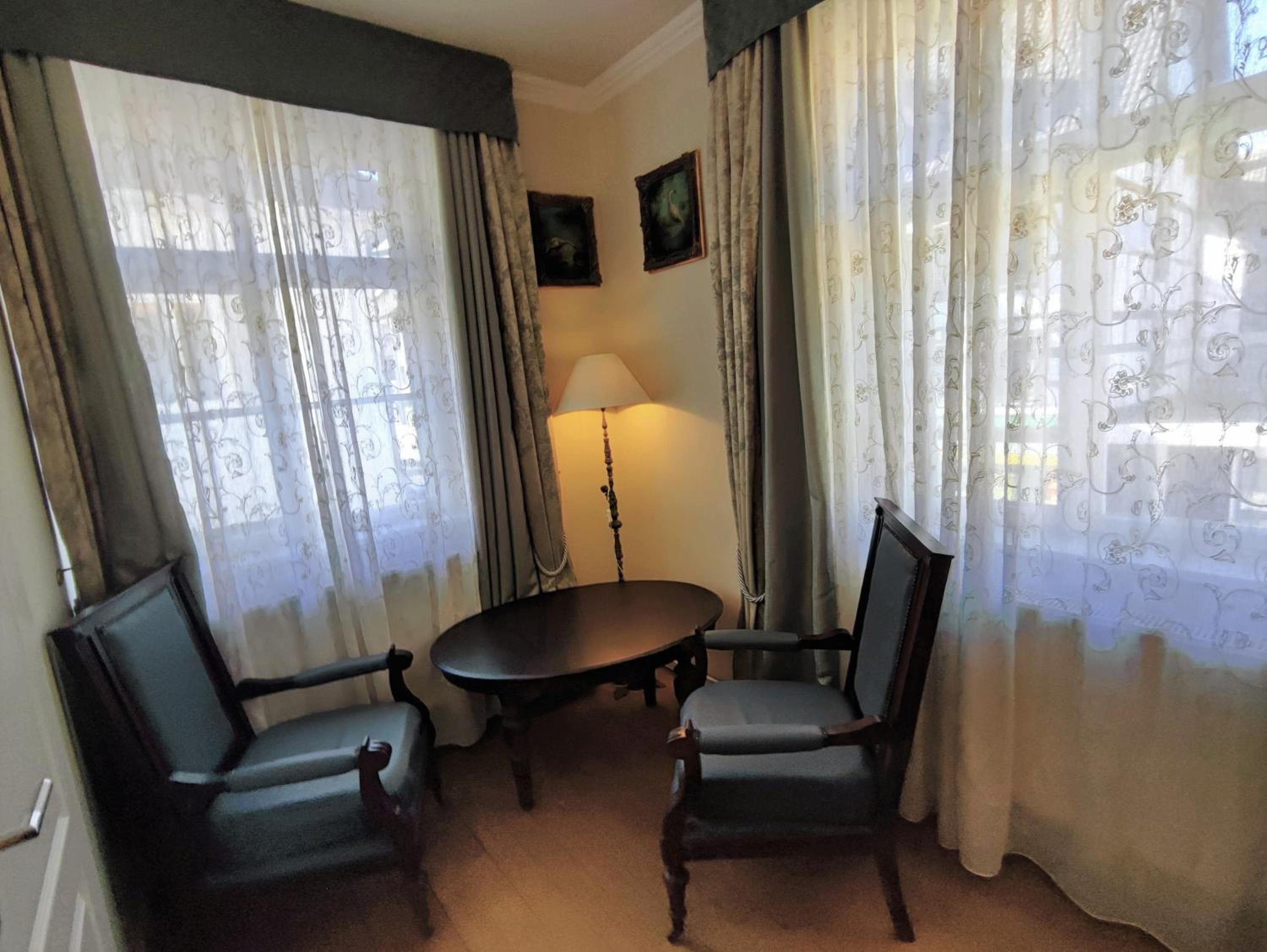 Deluxe Double Room with Shower - Photo 5