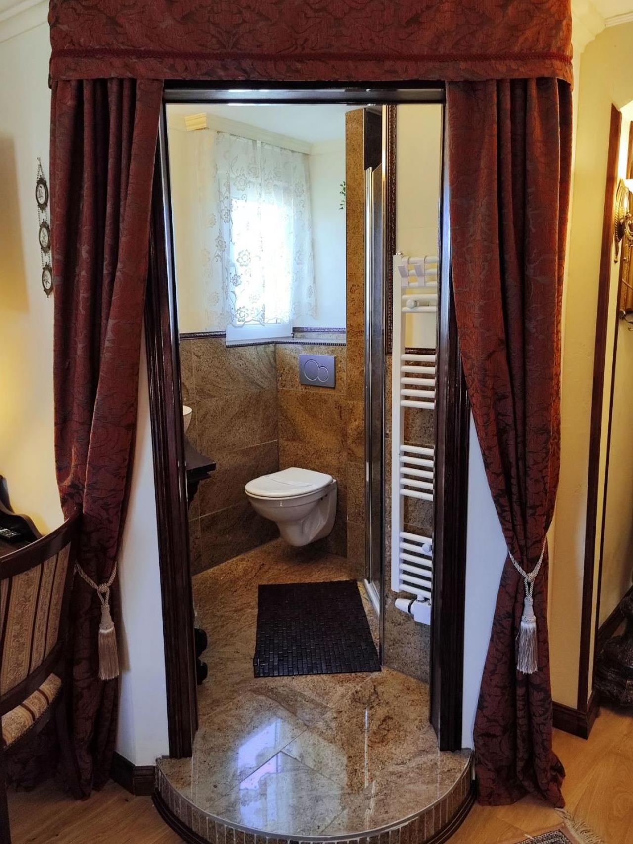 Deluxe Single Room photo 2