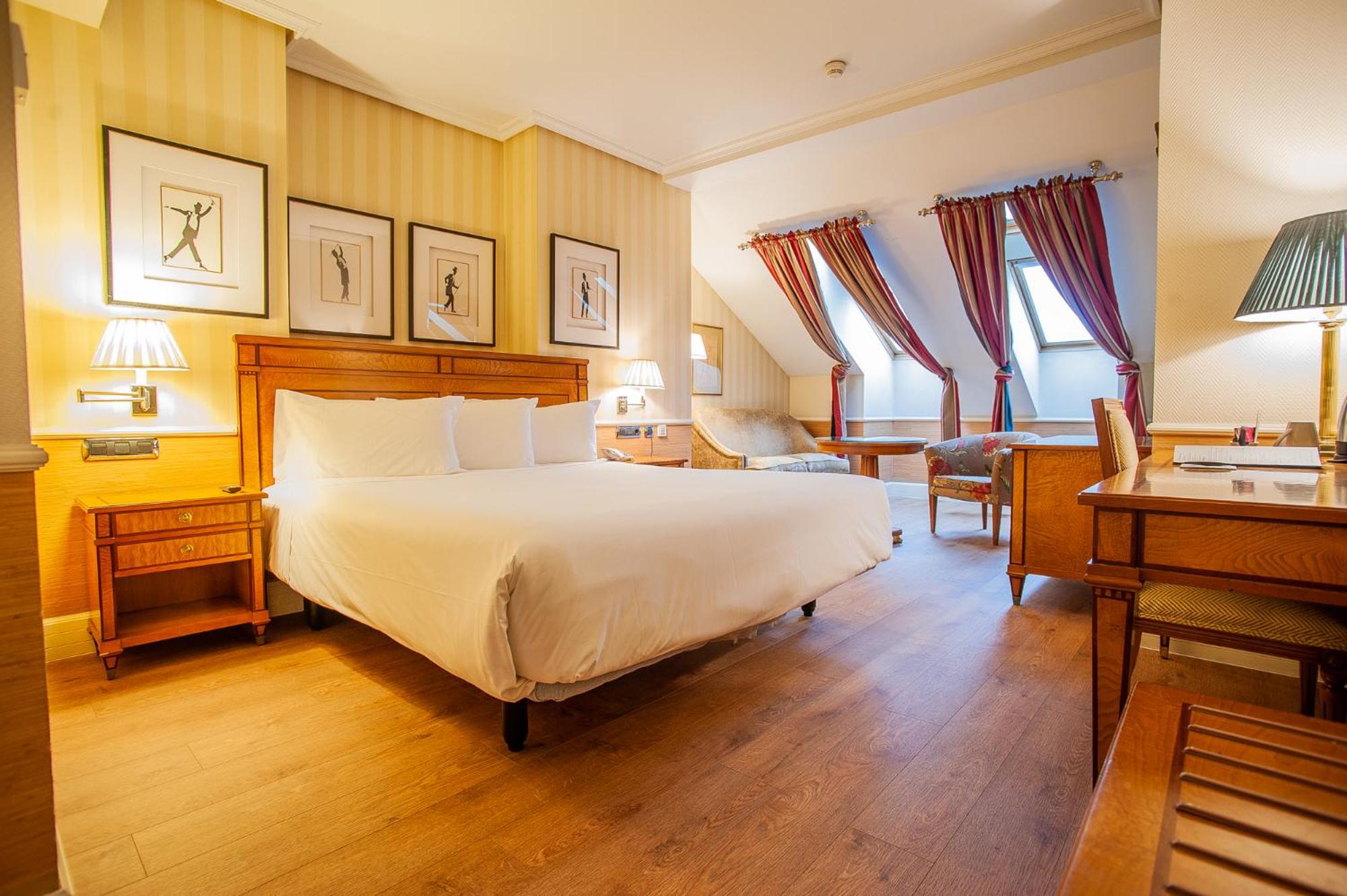 Superior Double Room - Photo 1