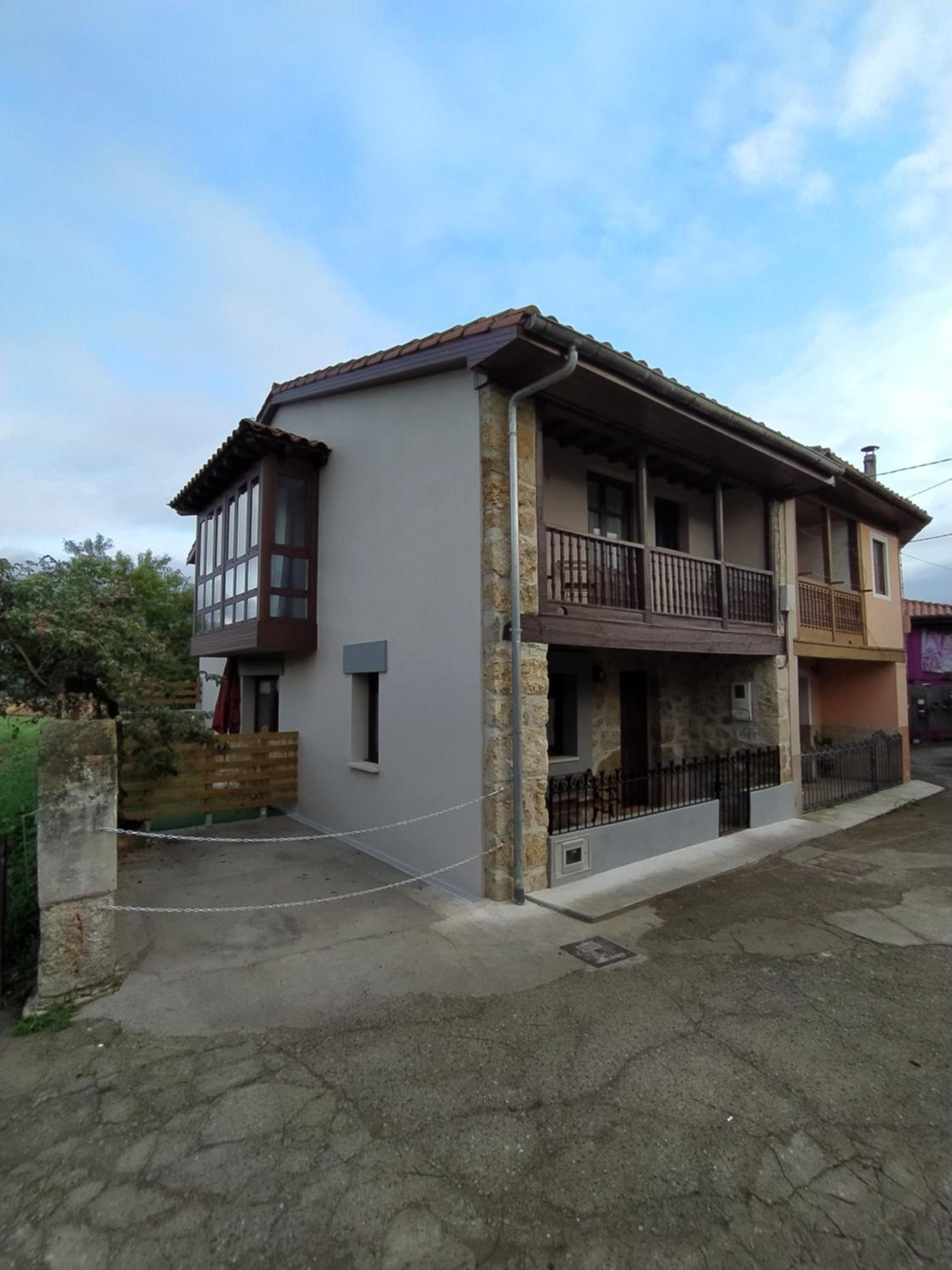 Two-Bedroom House photo 2