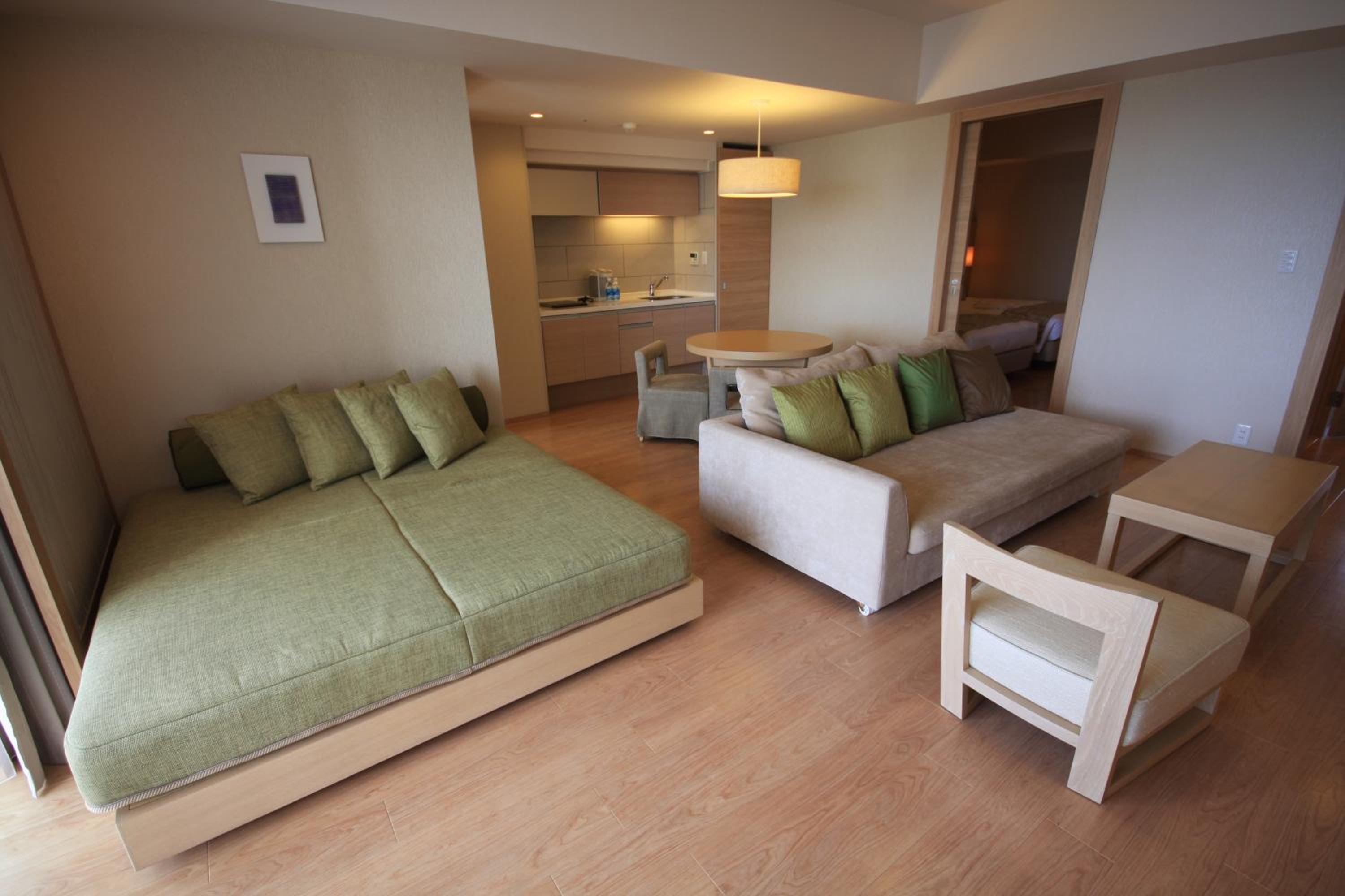 Executive One-Bedroom Suite - Photo 17