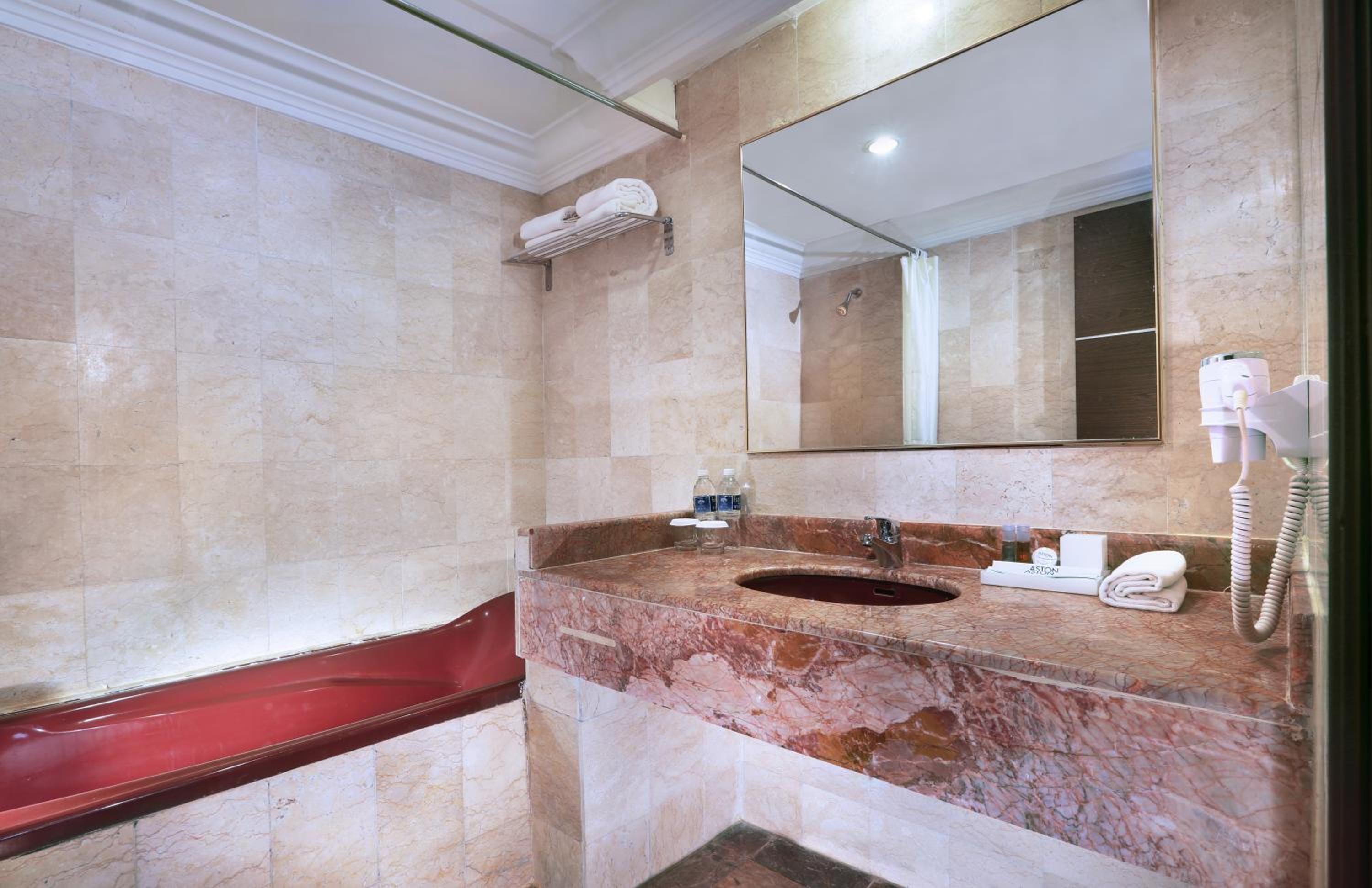 Deluxe Double or Twin Room photo 3