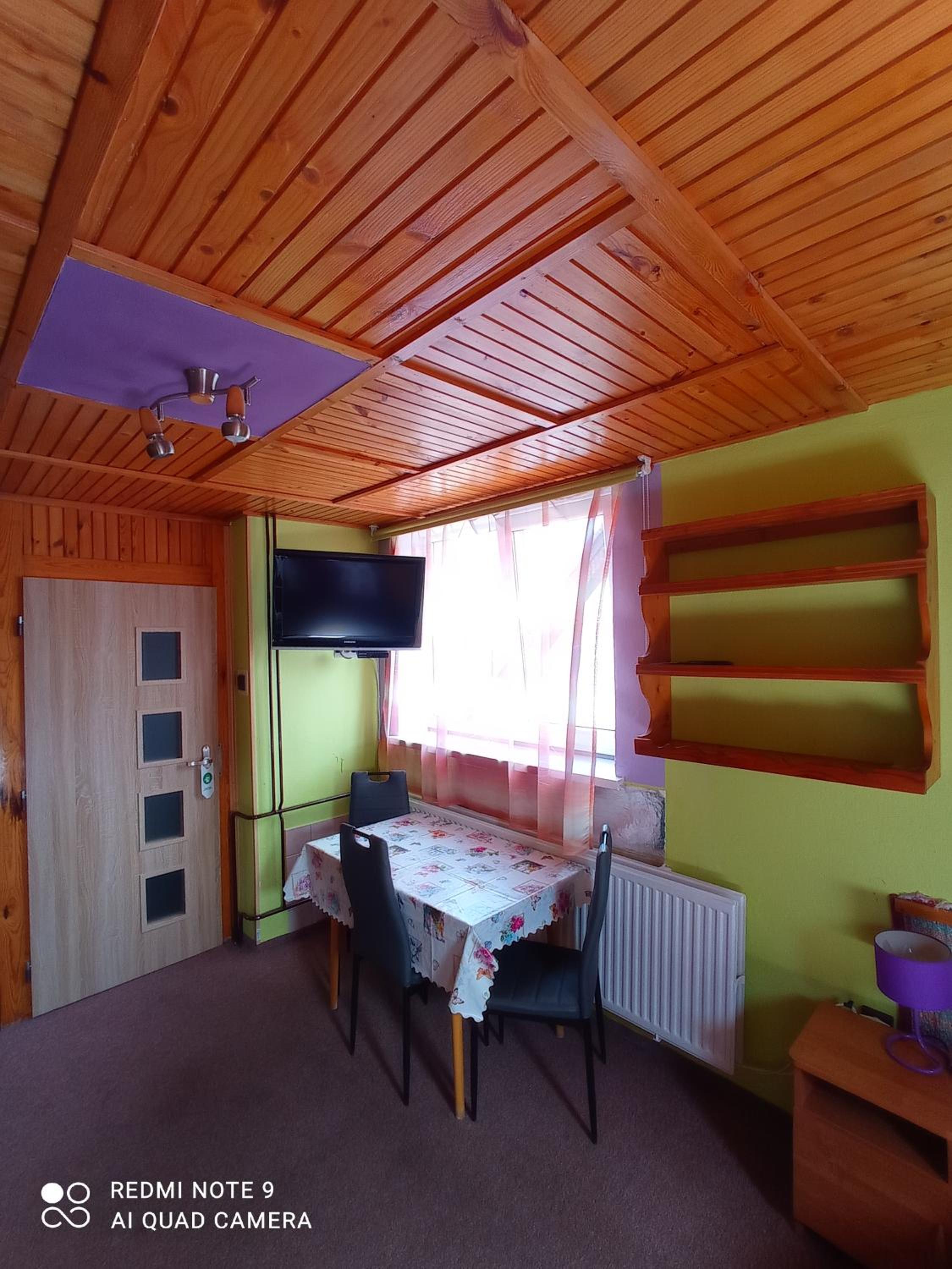 Family Room (2 Adults + 3 Children) photo 3