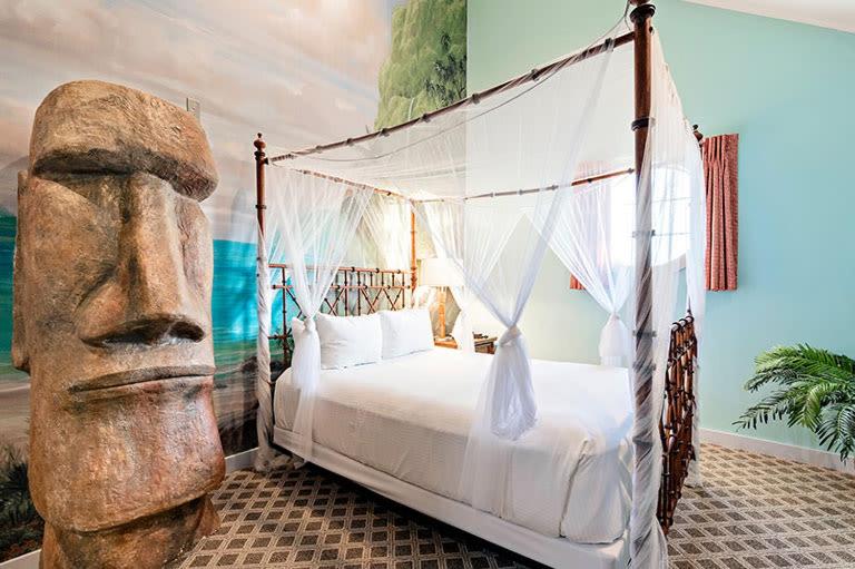 Queen Room