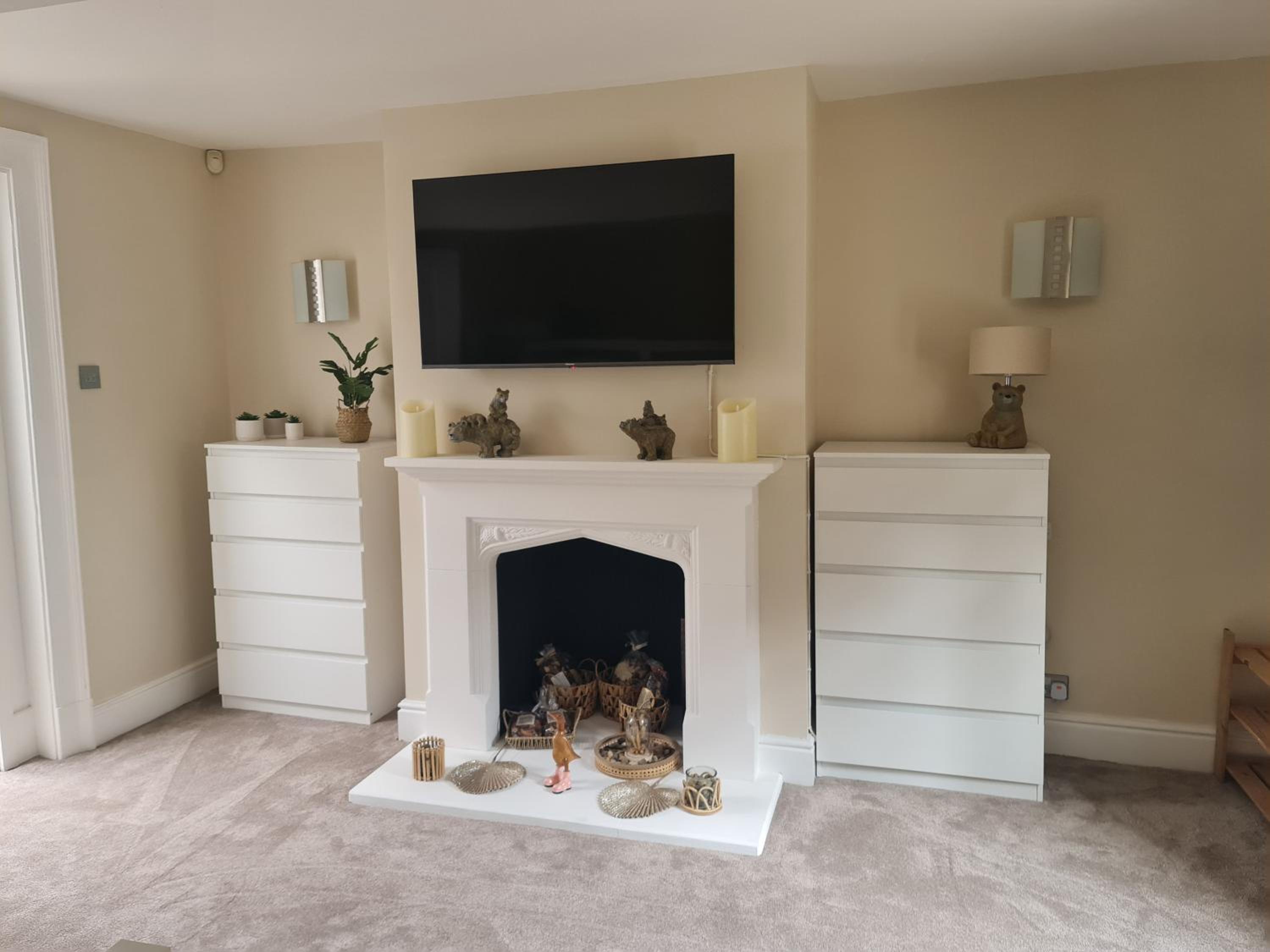 Superior Family Room - Photo 27