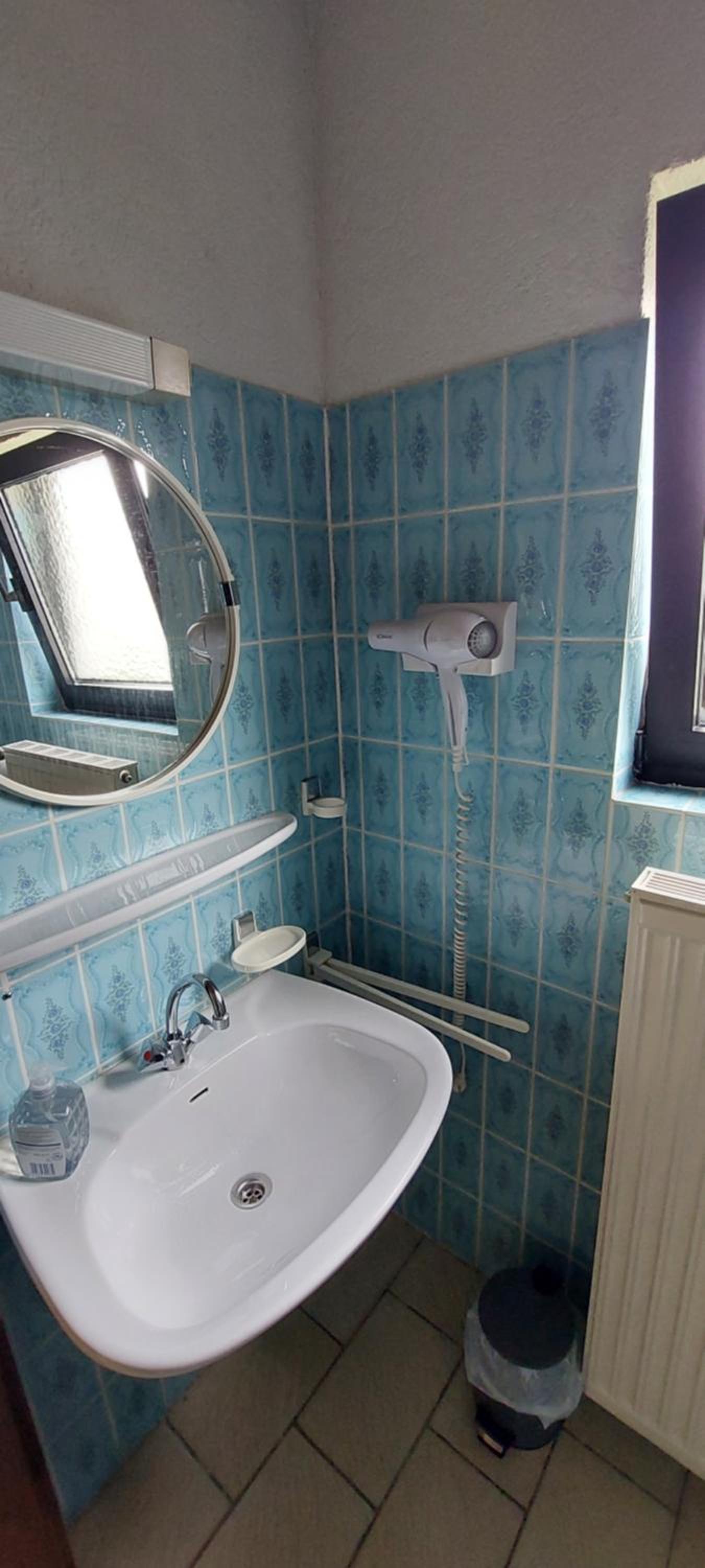 Single Room with Balcony photo 3