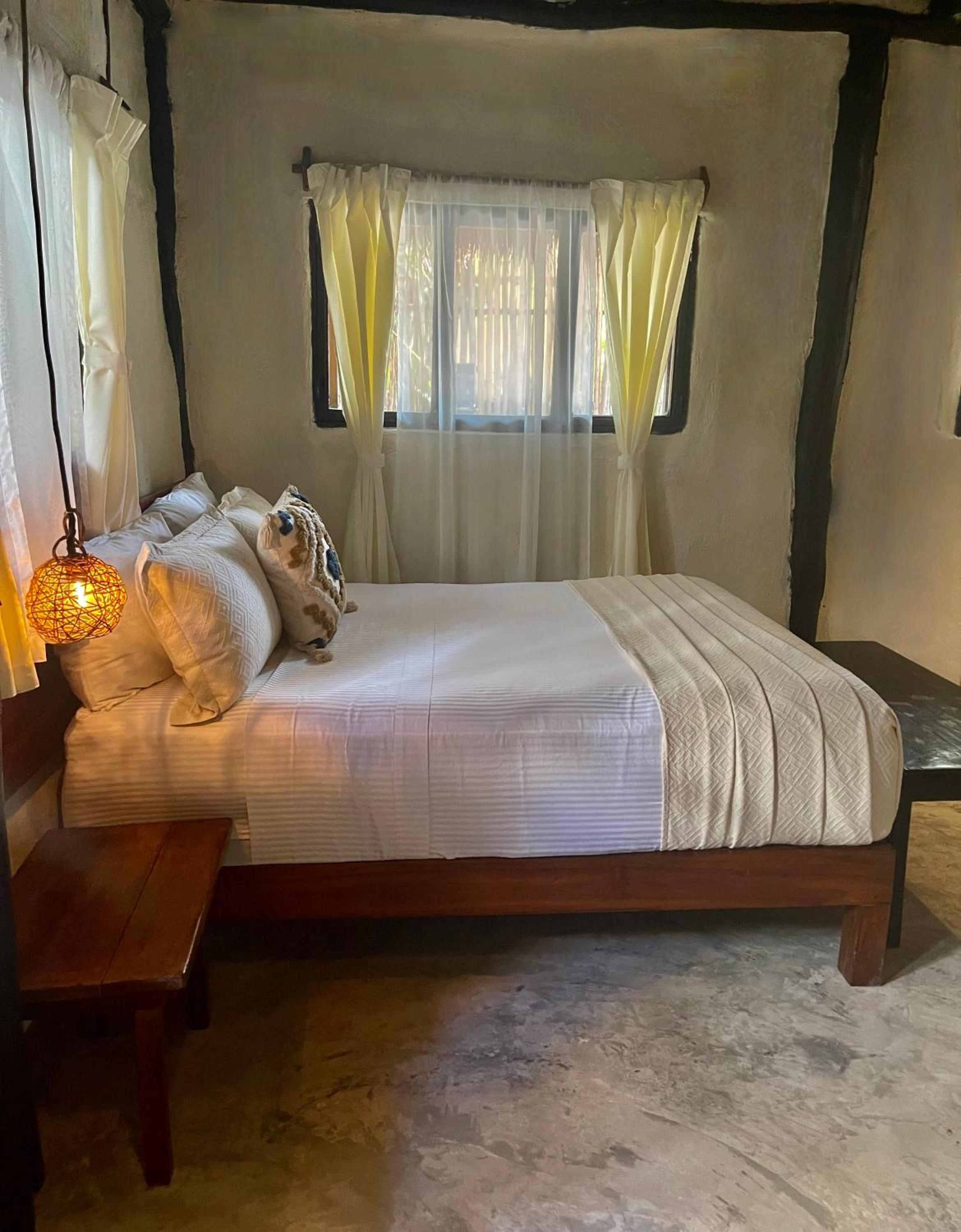 Double Room with Two Double Beds - Photo 20