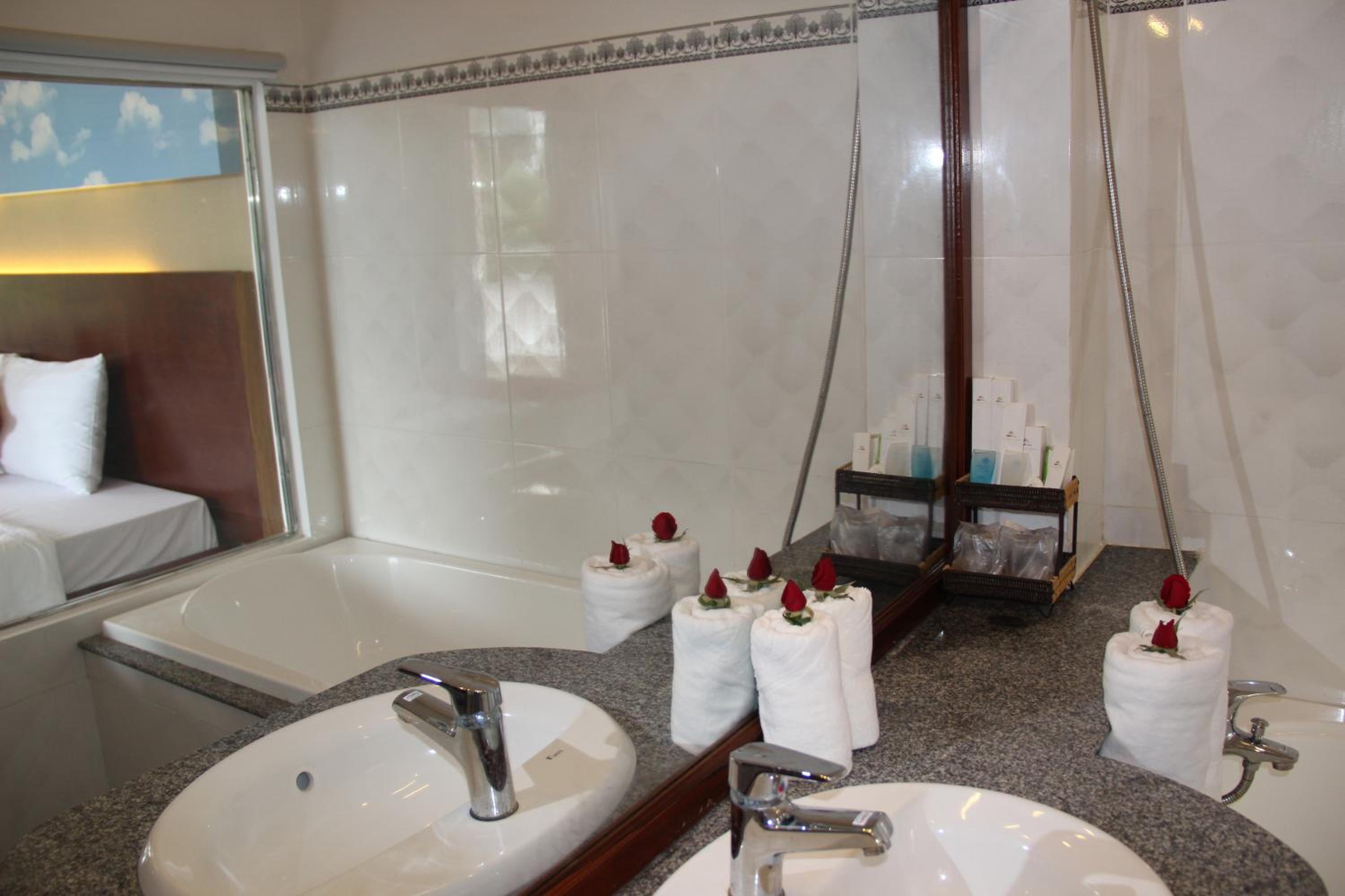 Double Room or Twin Room with Mountain View photo 2
