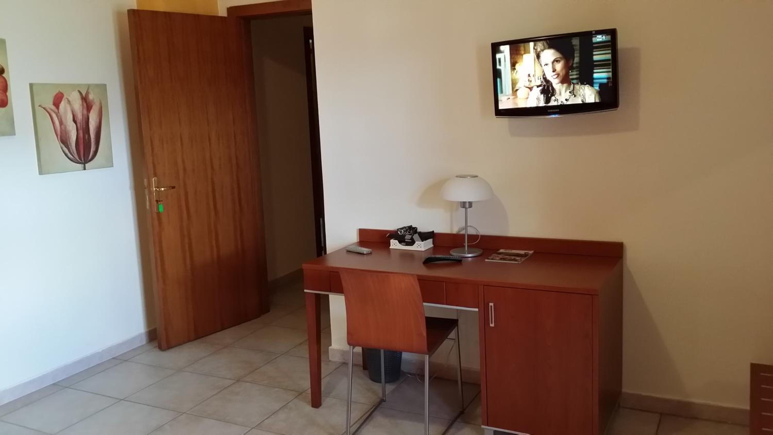 Single Room photo 1