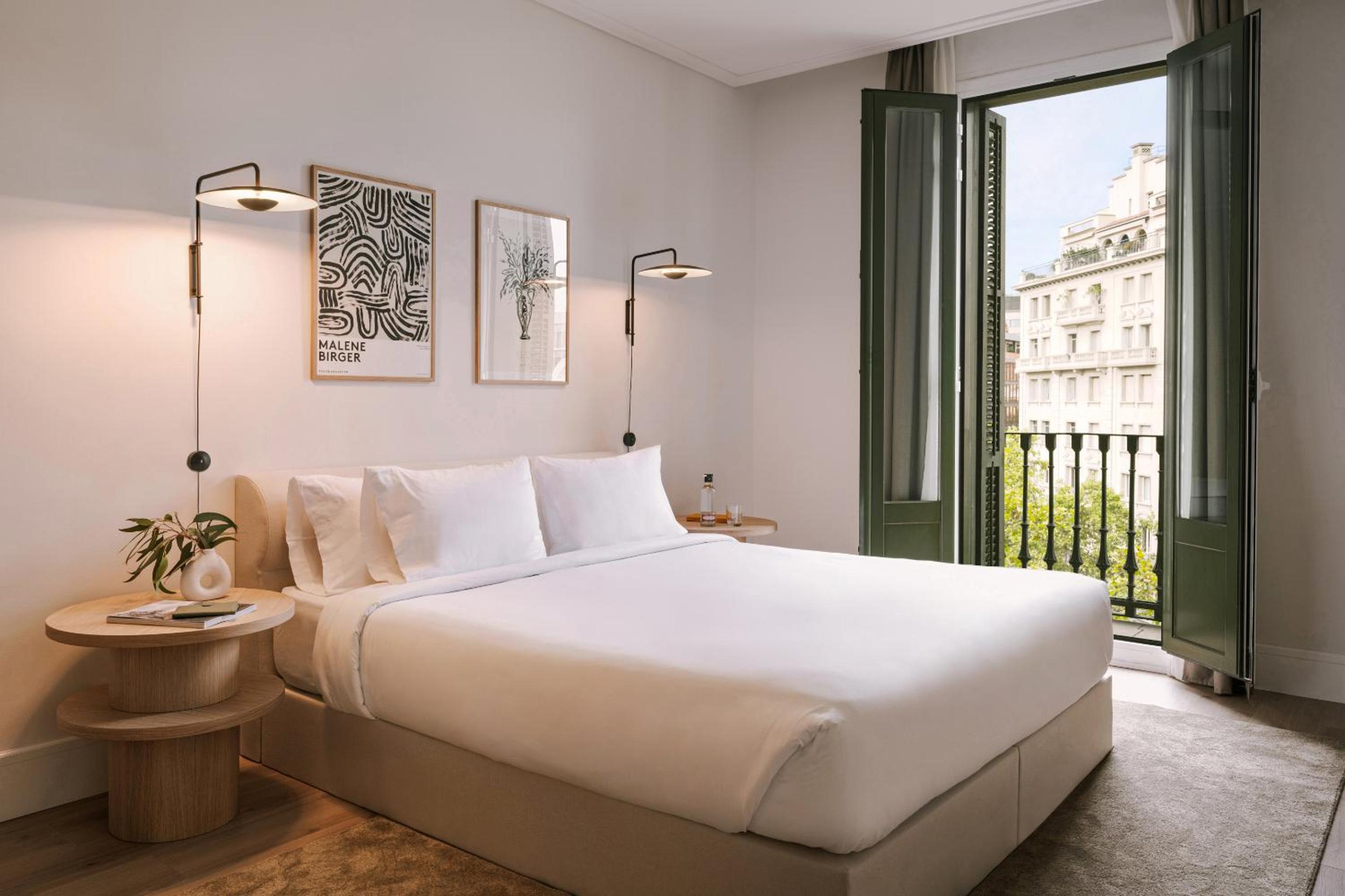 Habitación King con Balcón