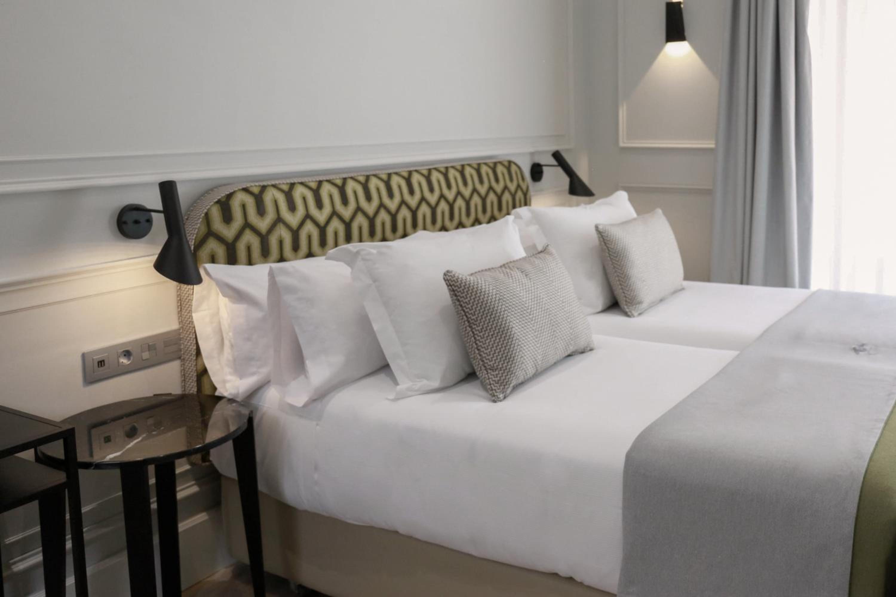 Superior Room - Photo 13