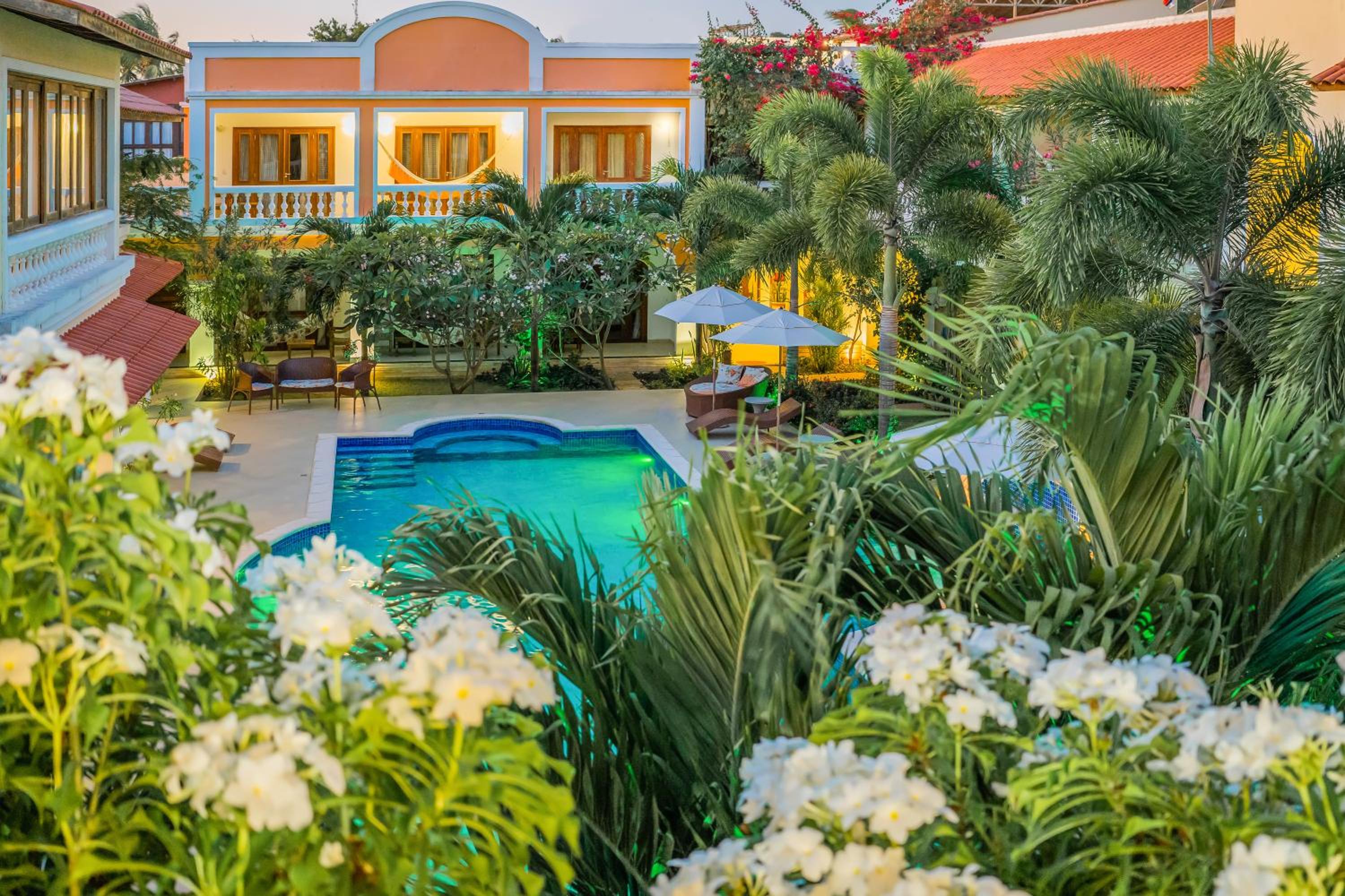 Double or Twin Room with Balcony photo 3
