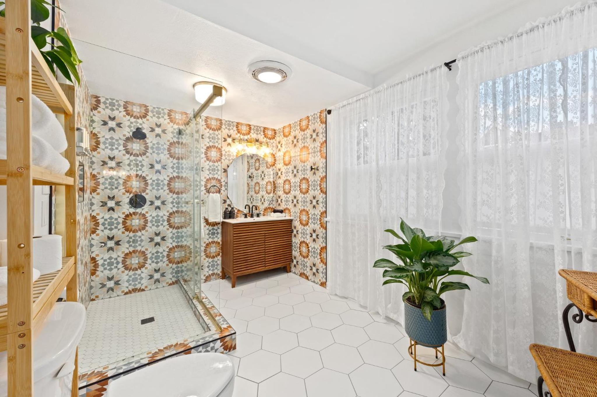 Queen Room with Garden View - Photo 4