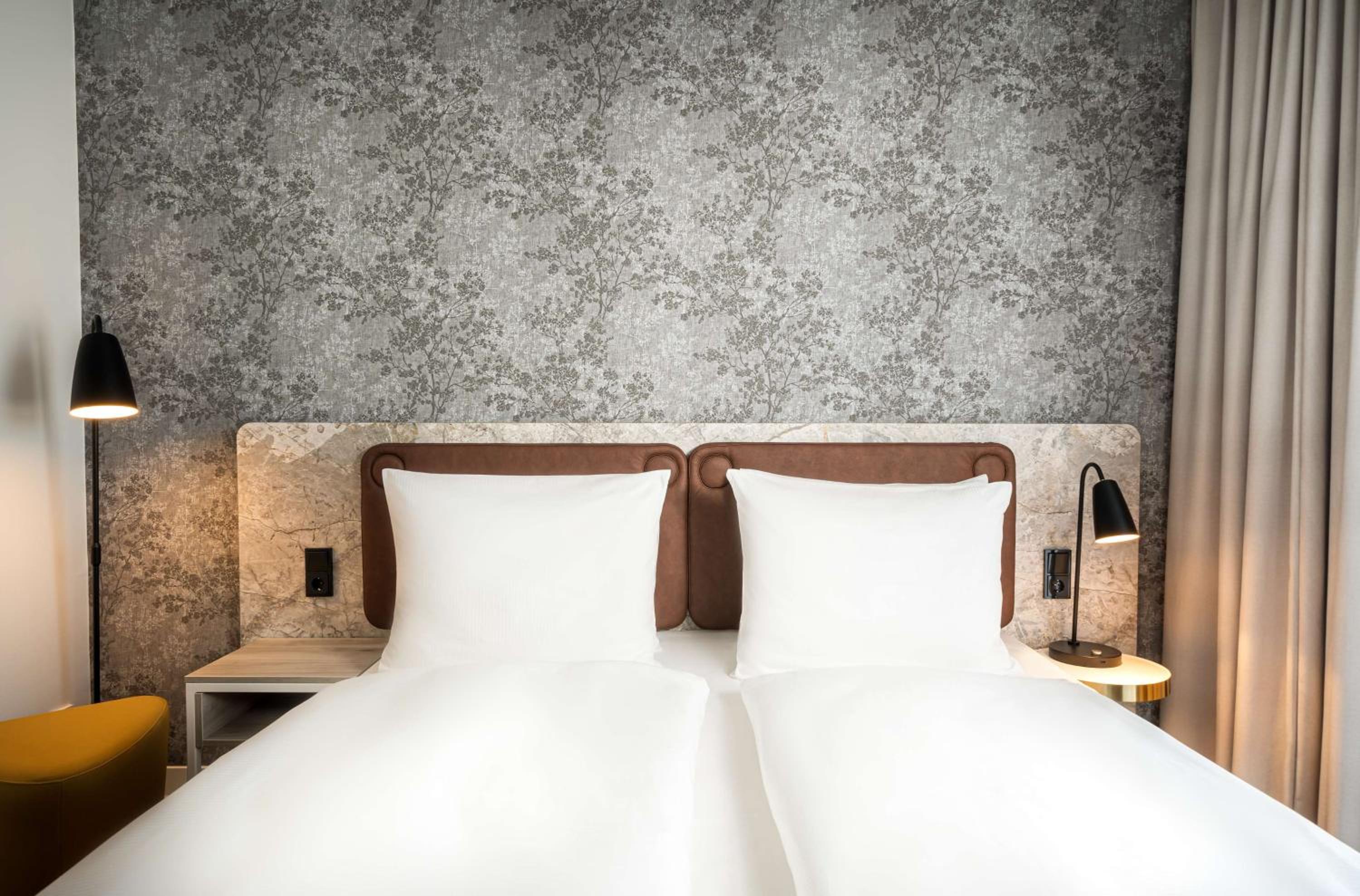 Standard Double Room - Photo 1