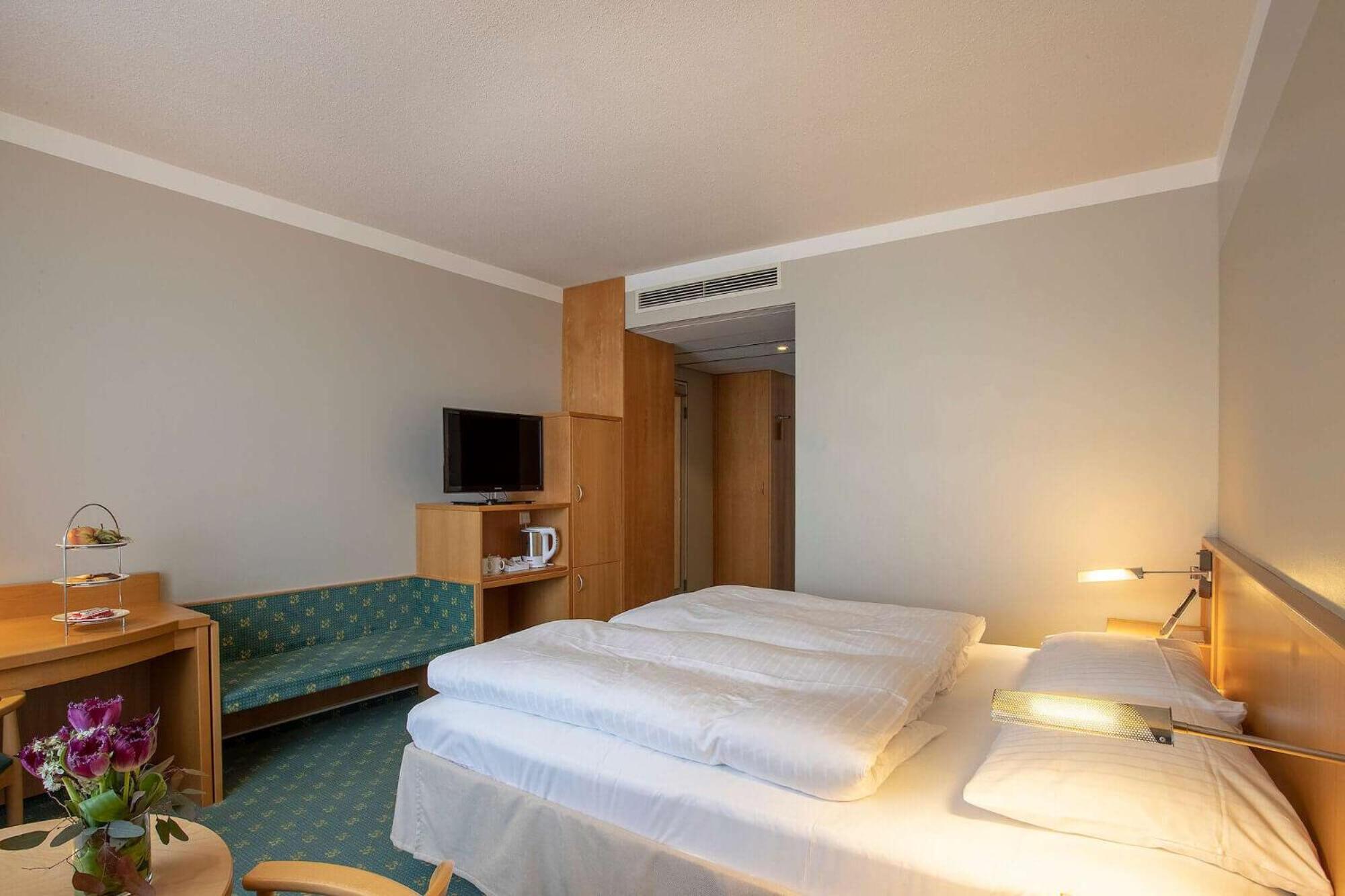 Economy Double Room - Photo 1