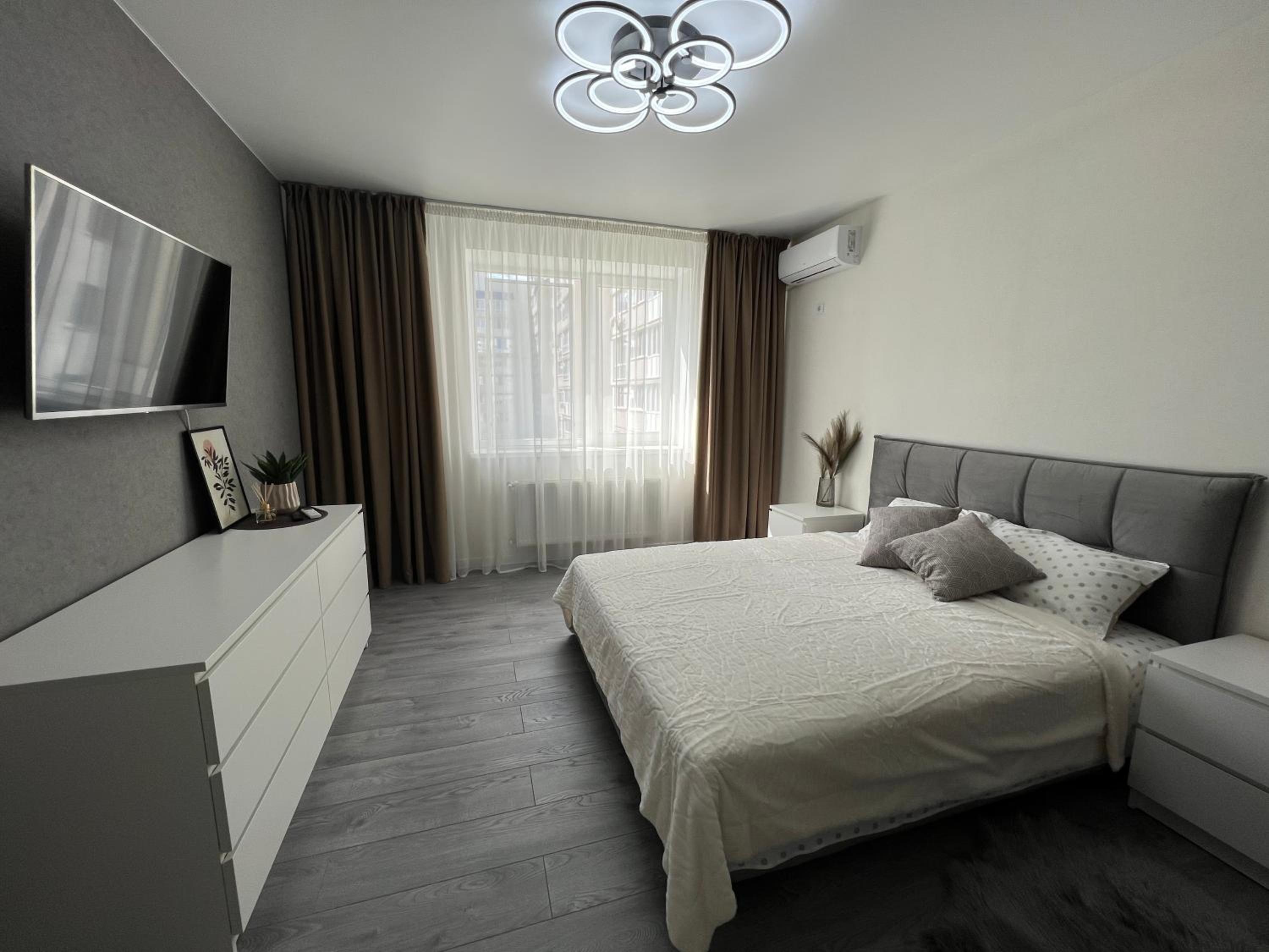 Apartment photo 1