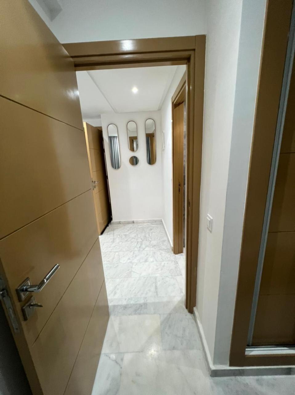 One-Bedroom Apartment - Photo 15