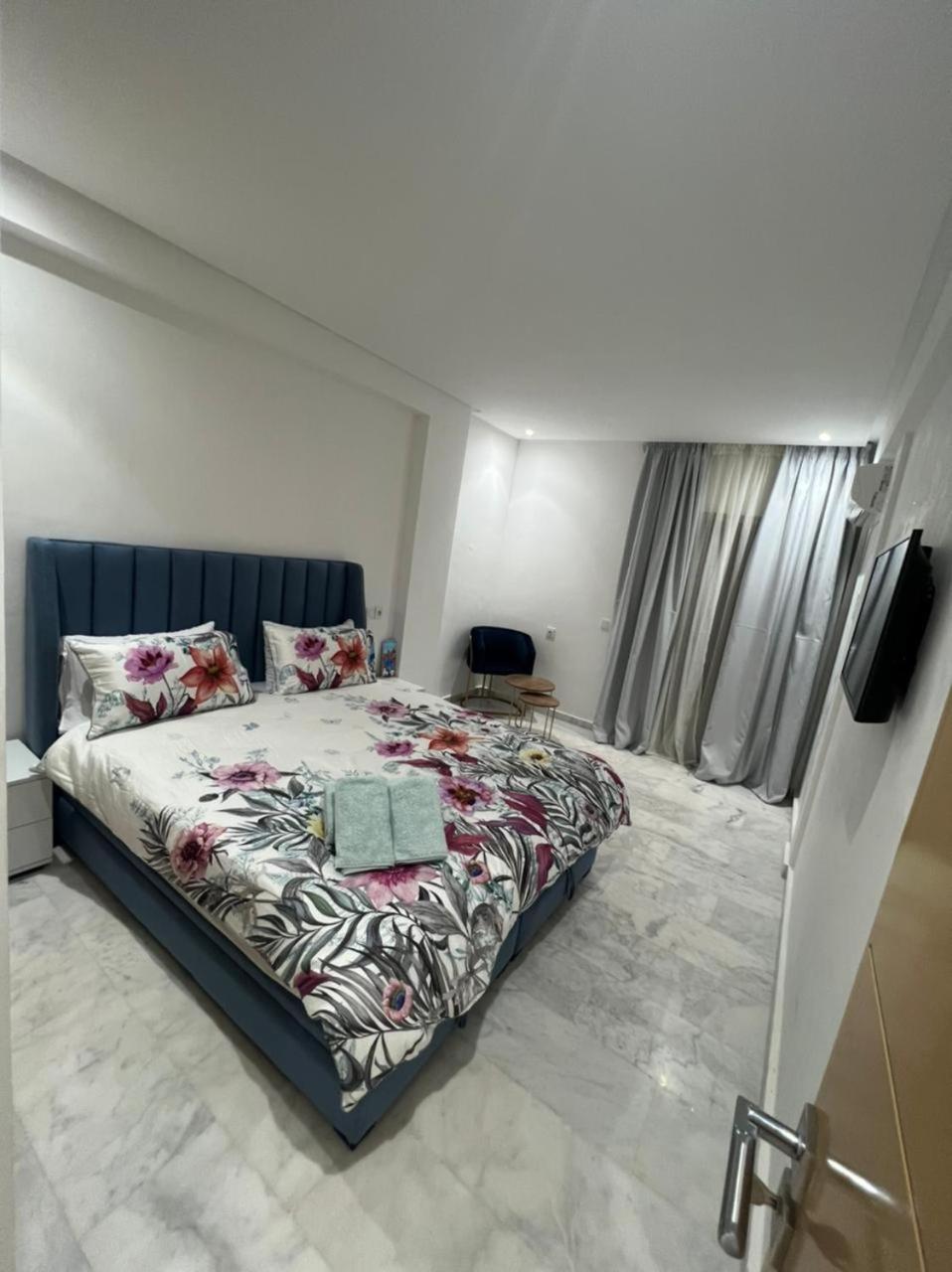 One-Bedroom Apartment - Photo 16