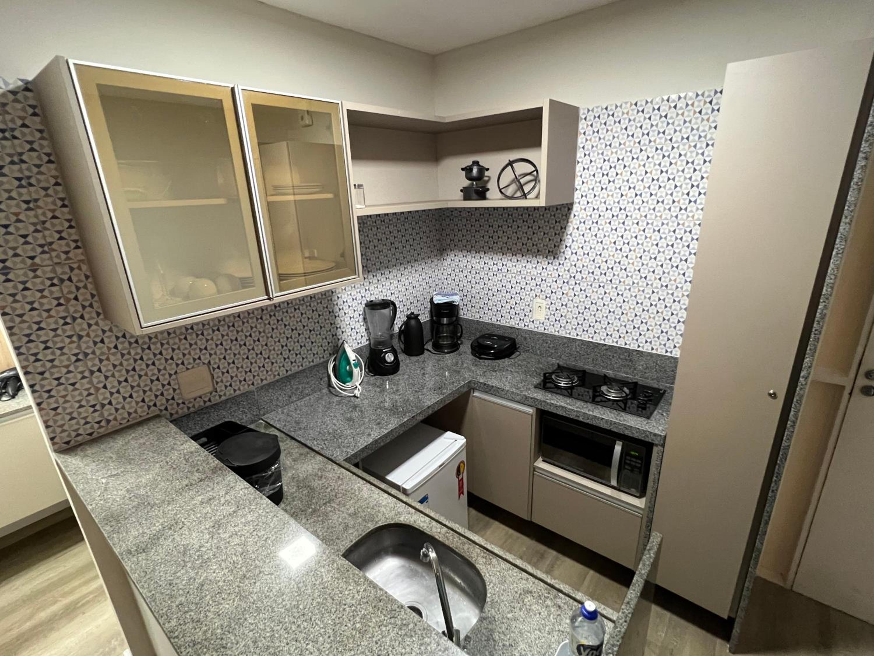 Studio Apartment - Photo 17