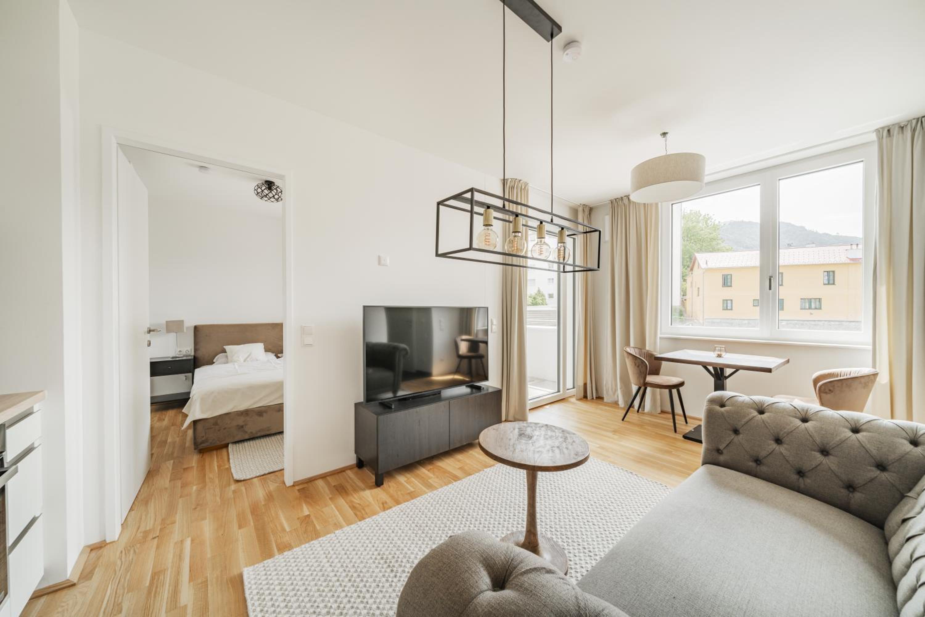 Apartment photo 2
