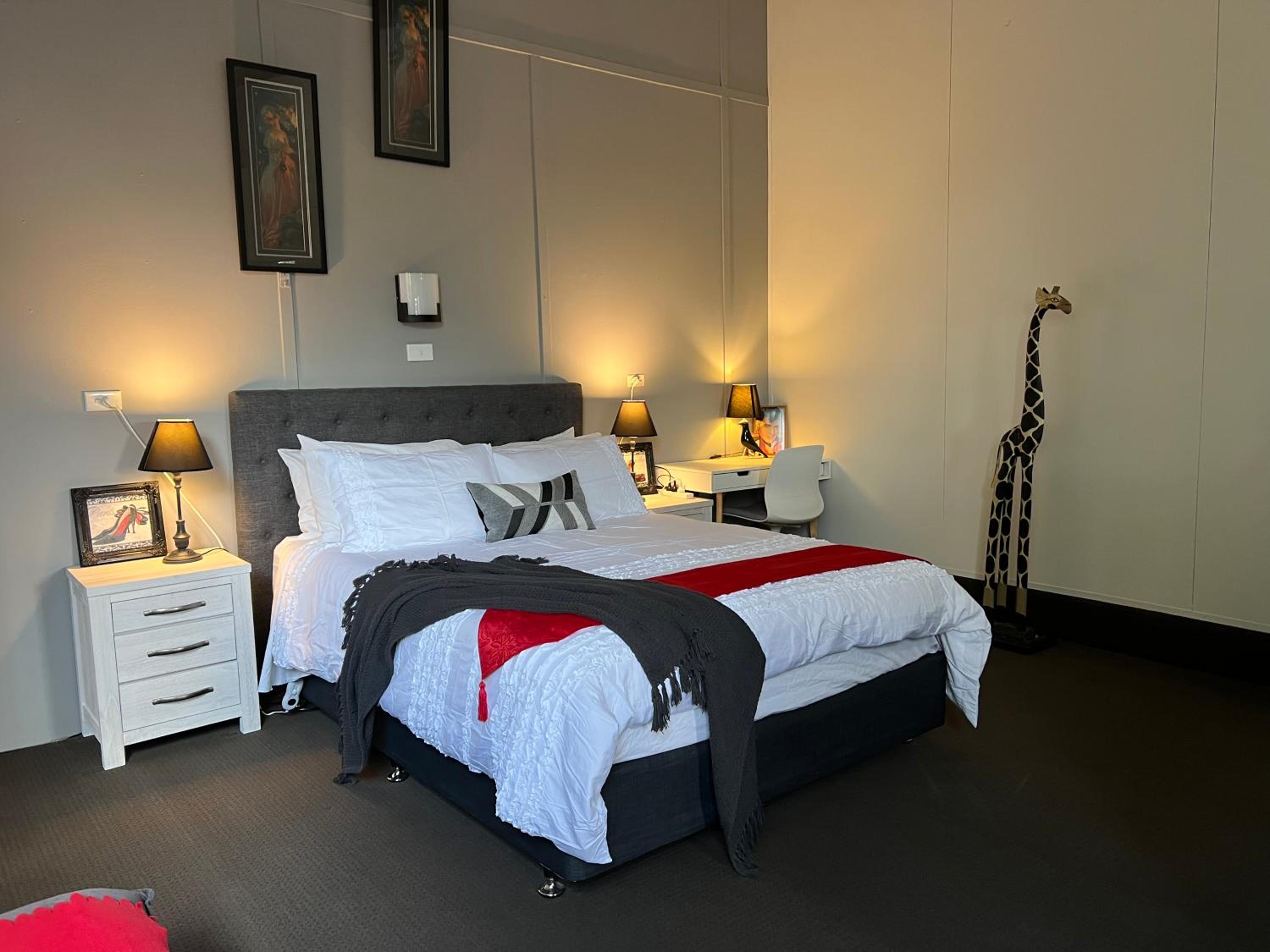 Studio Apartment - Ground Floor - Photo 1