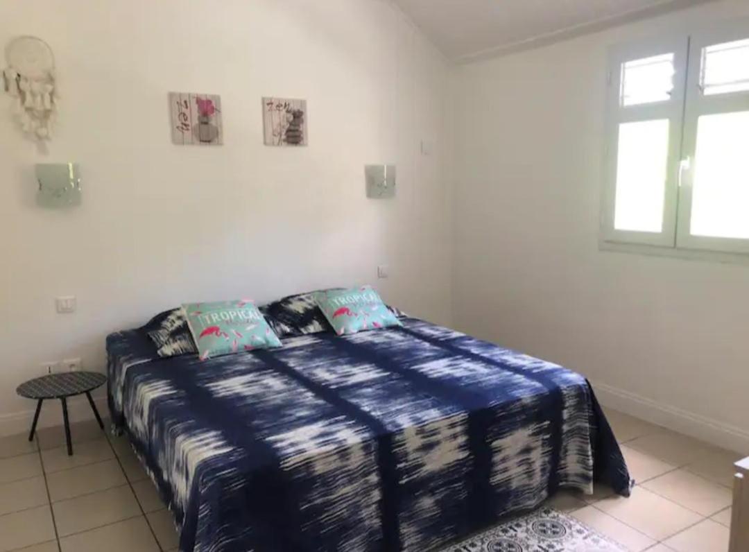 Three-Bedroom Apartment photo 1
