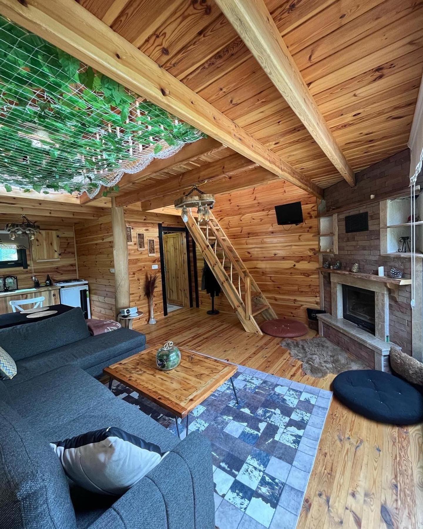 One-Bedroom Bungalow