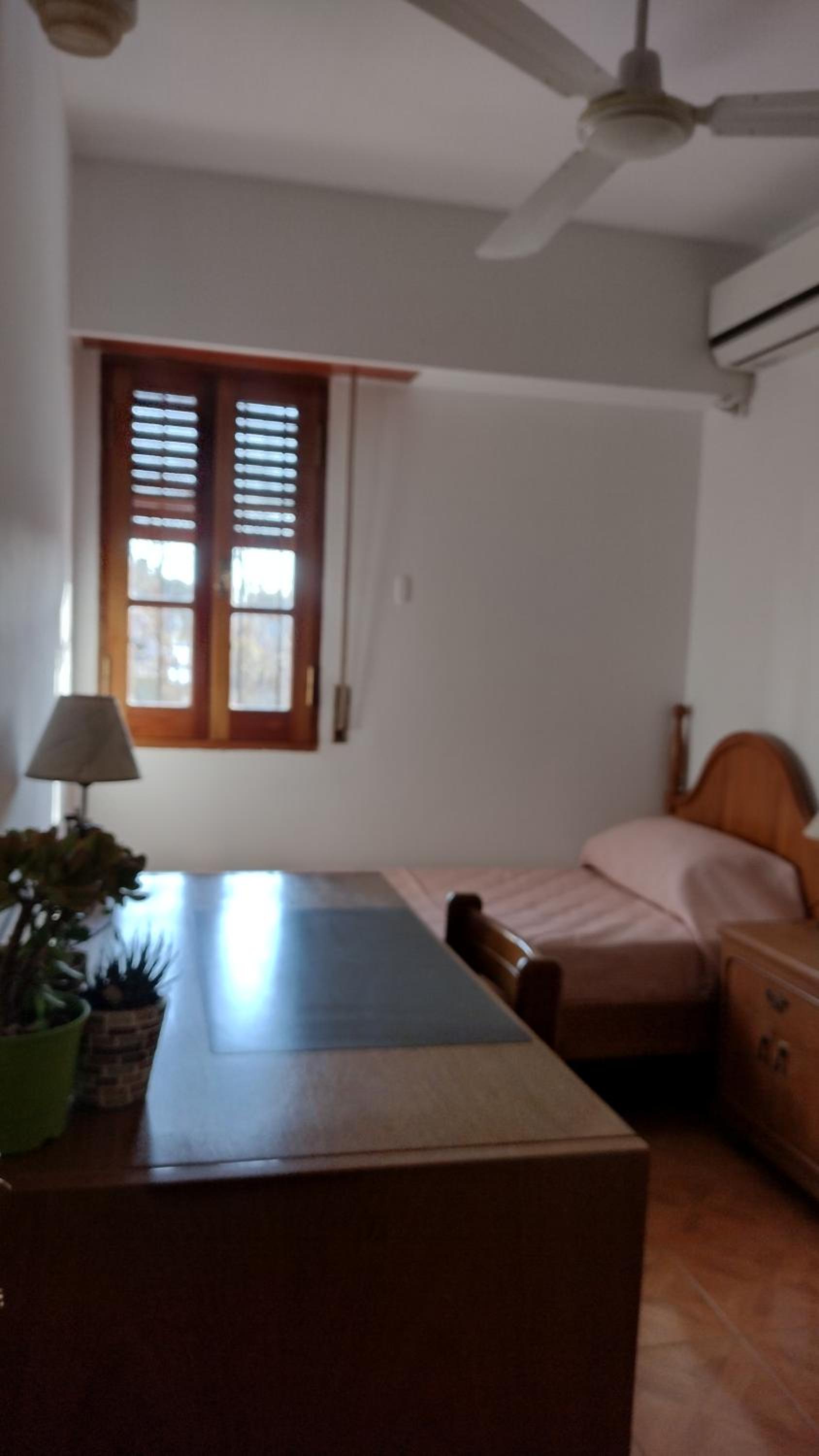 Single Room with Shared Bathroom photo 1