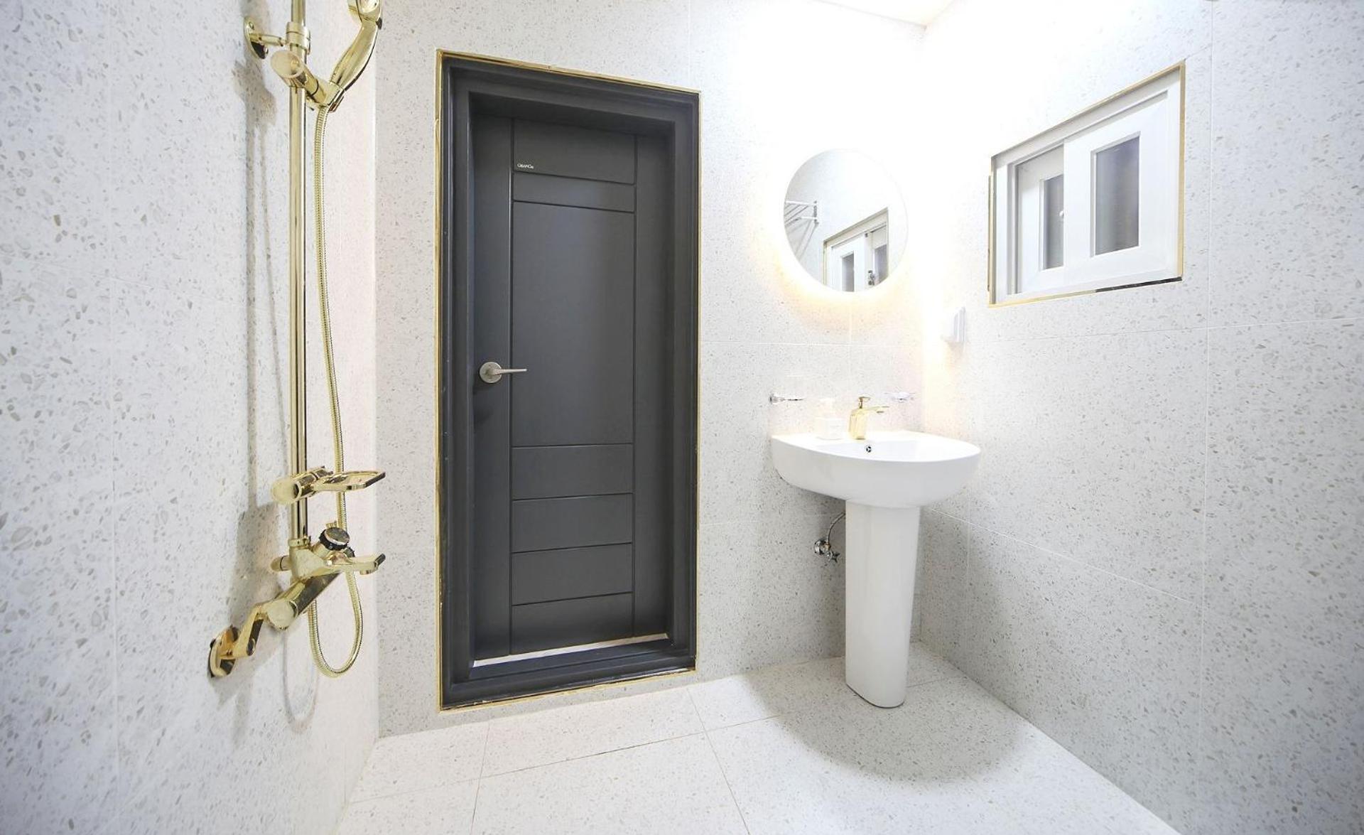 Triple Room - Photo 6