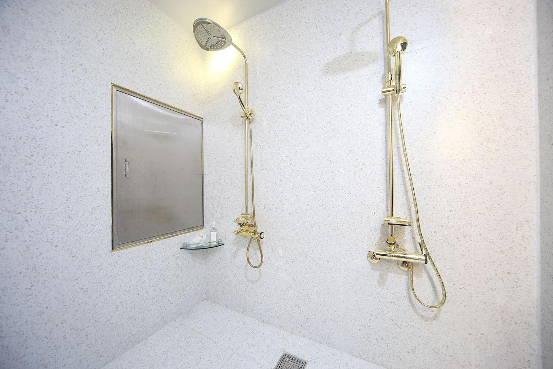 Triple Room - Photo 5