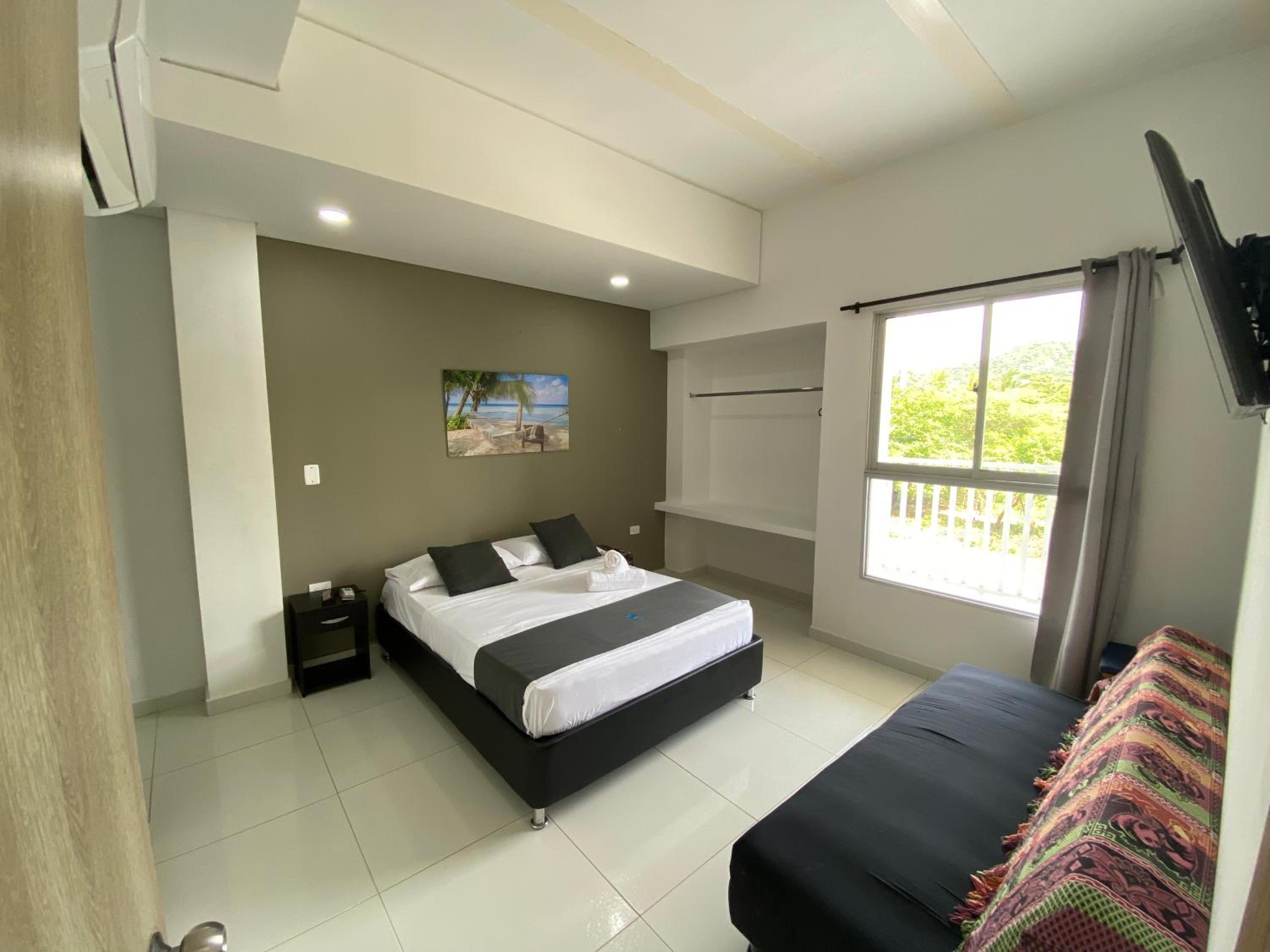 Deluxe Queen Room