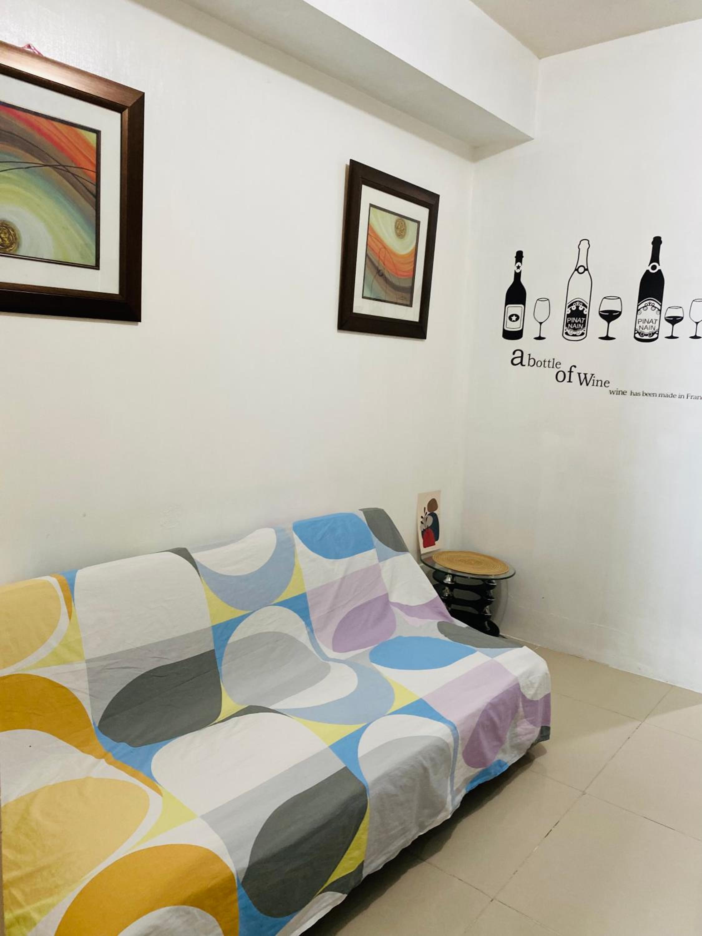 Studio - Photo 140