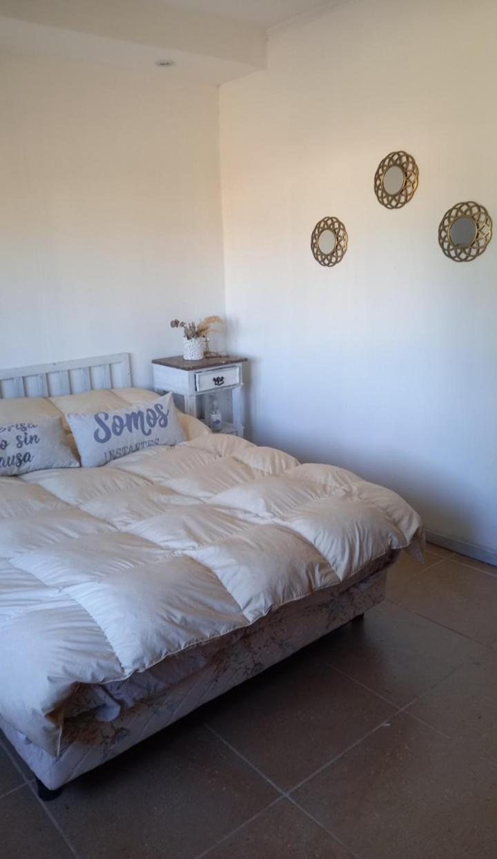 One-Bedroom House photo 1