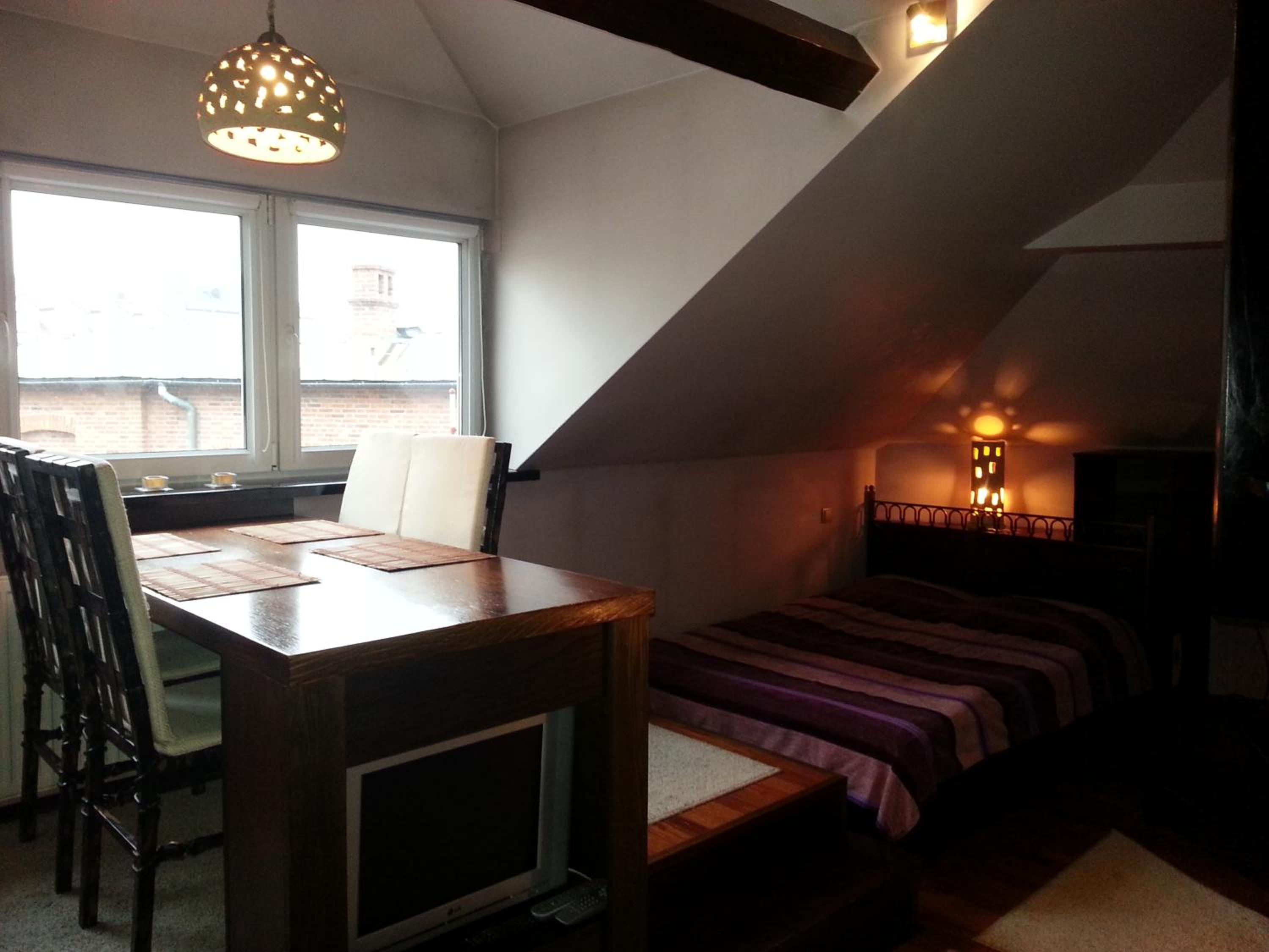 One-Bedroom Apartment - Photo 5